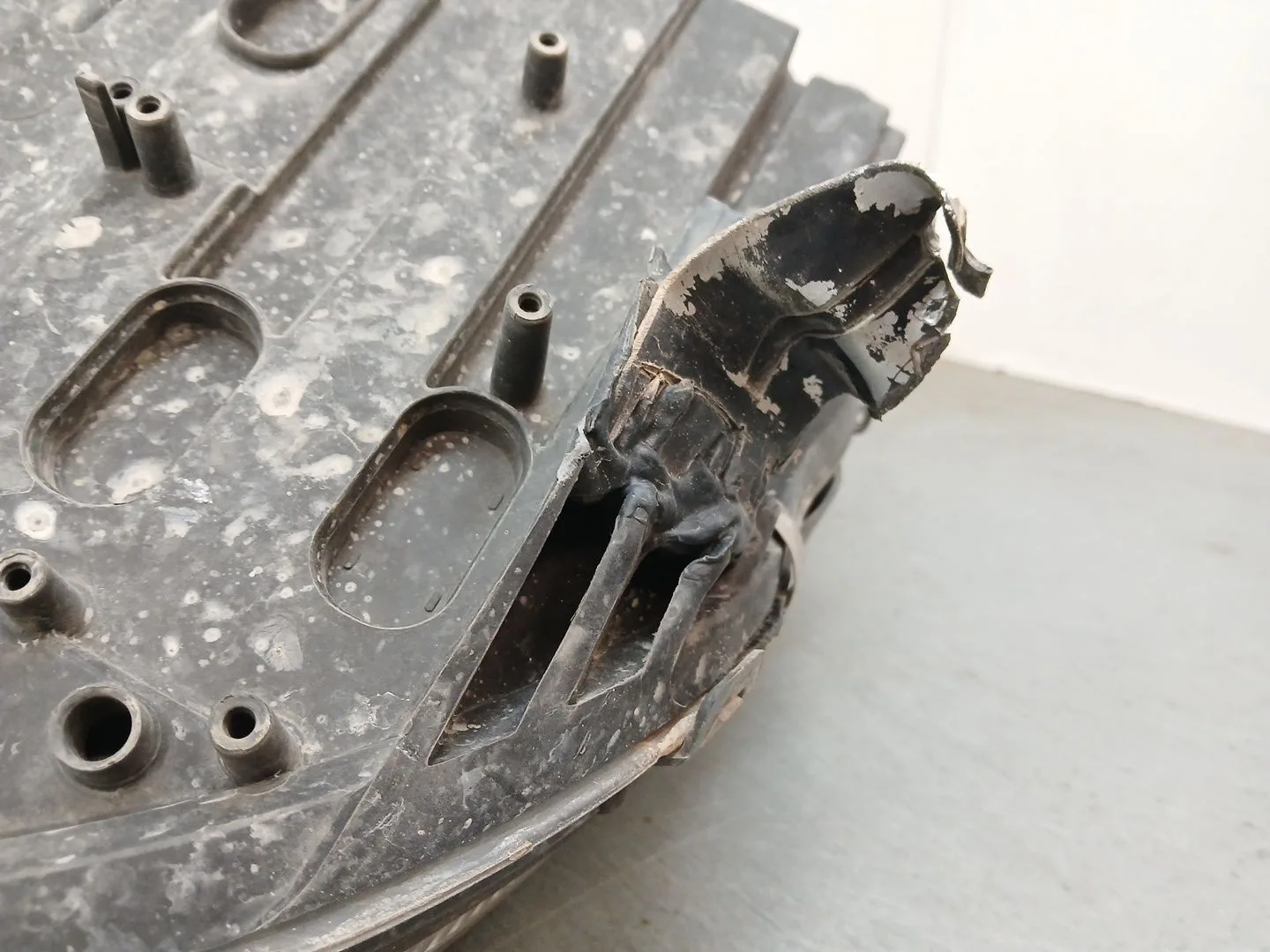 Faro Derecho para Mercedes-Benz Cls (C219)