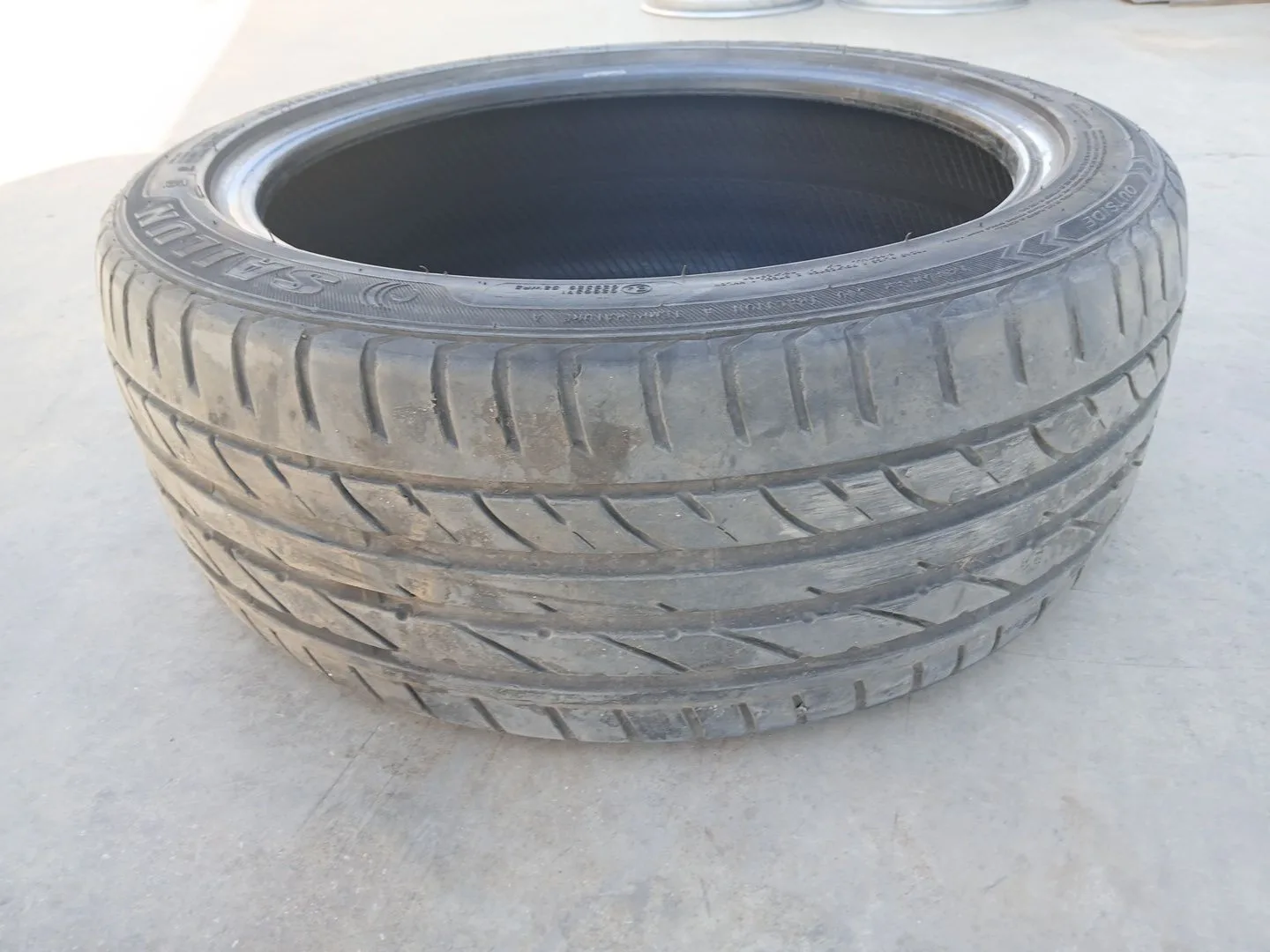Neumatico para Mercedes-Benz Cls (C219)