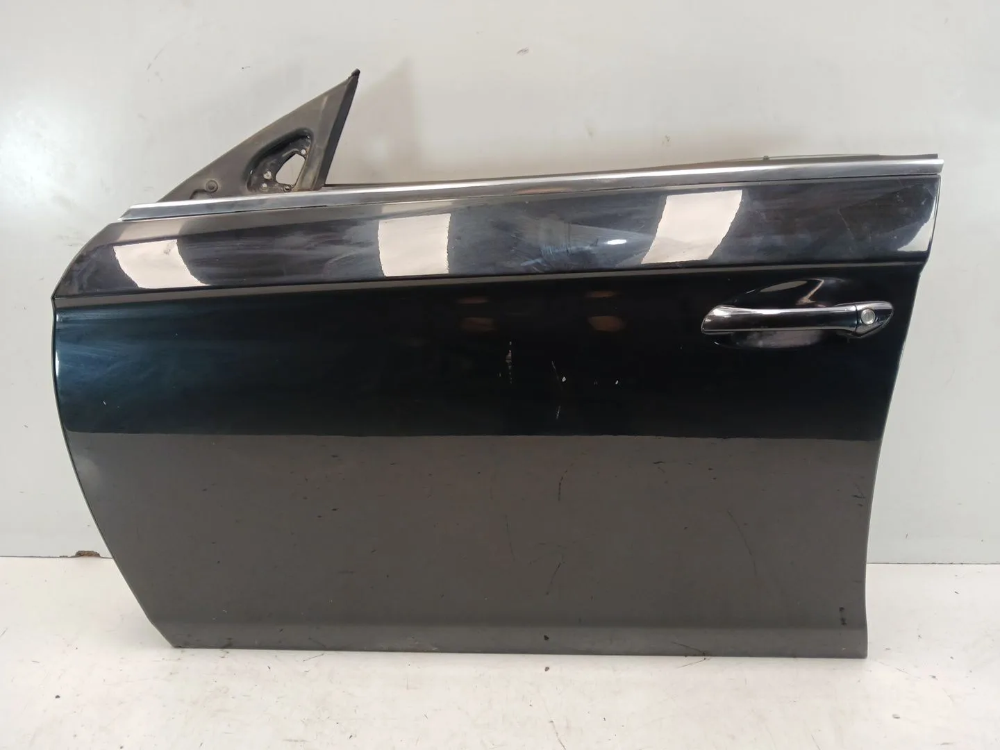 Puerta Delantera Izquierda para Mercedes-Benz Cls (C219)