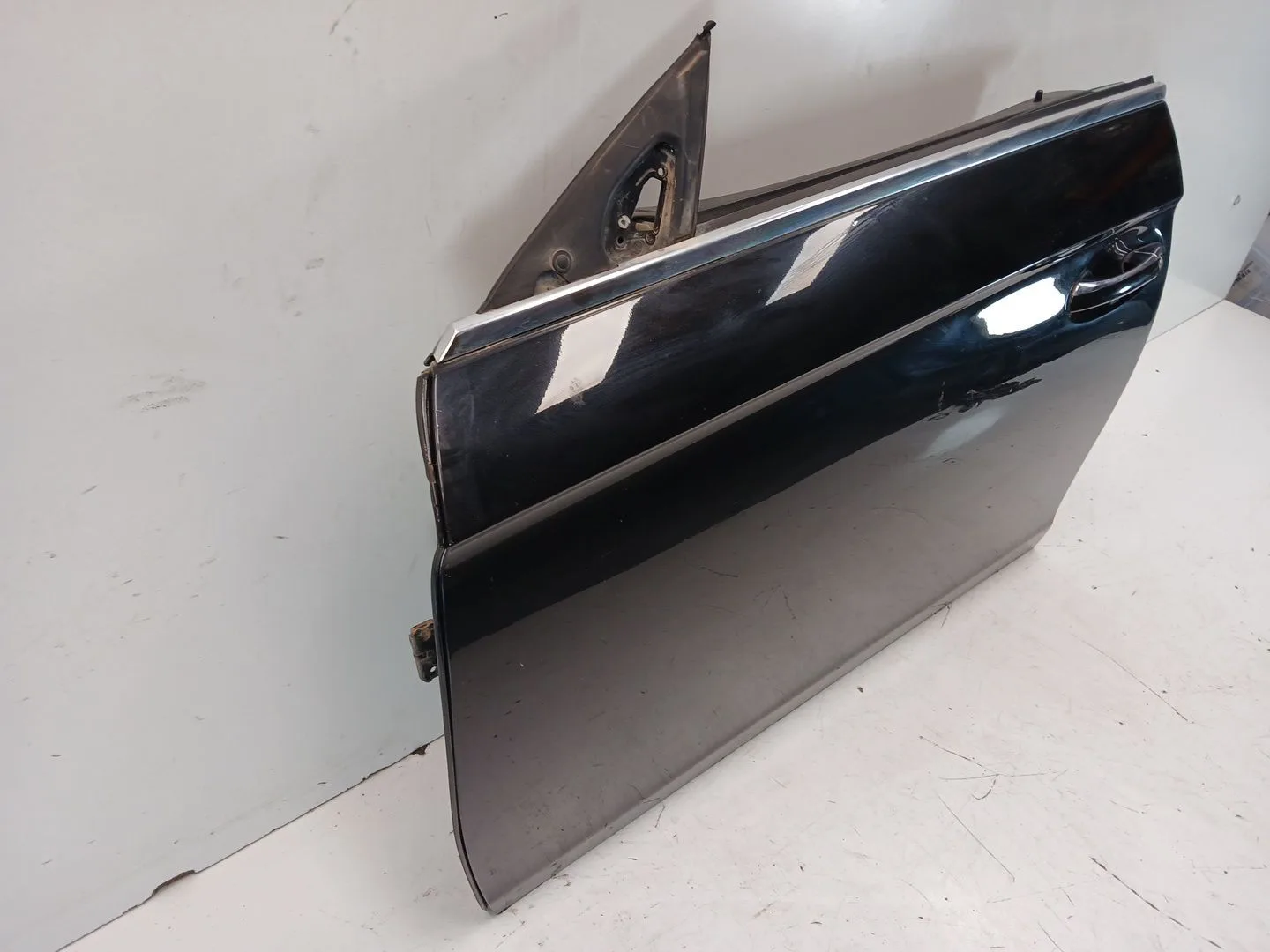 Puerta Delantera Izquierda para Mercedes-Benz Cls (C219)
