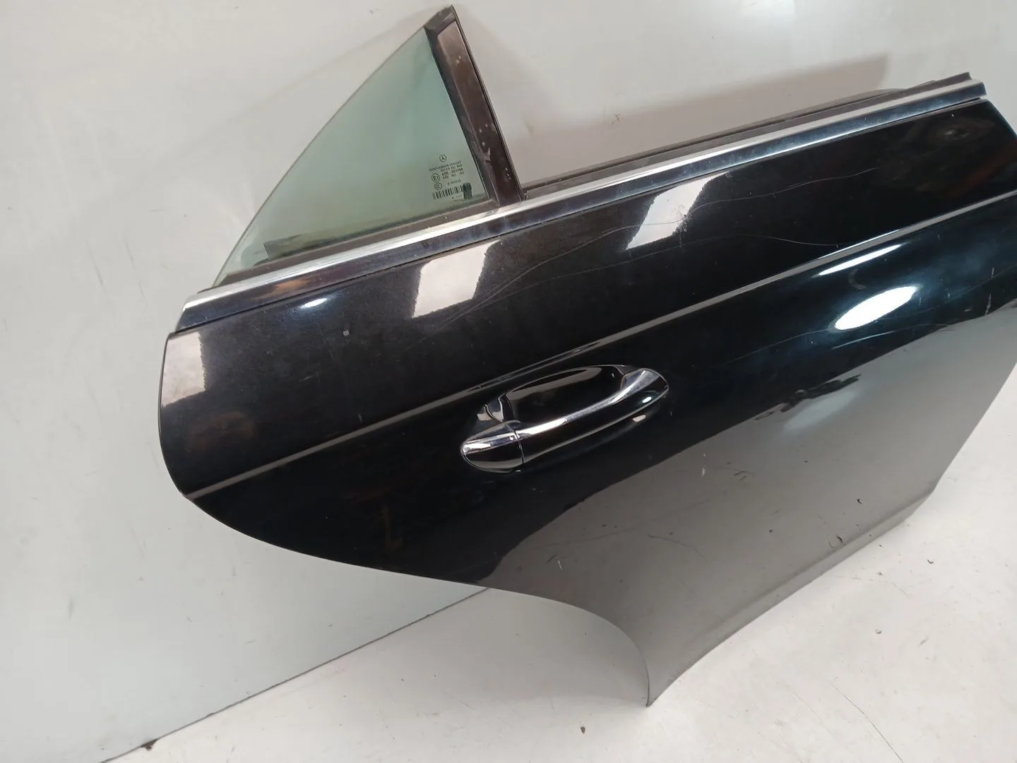 Puerta Trasera Derecha para Mercedes-Benz Cls (C219)