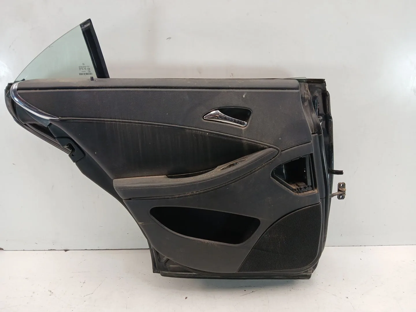 Puerta Trasera Izquierda para Mercedes-Benz Cls (C219)