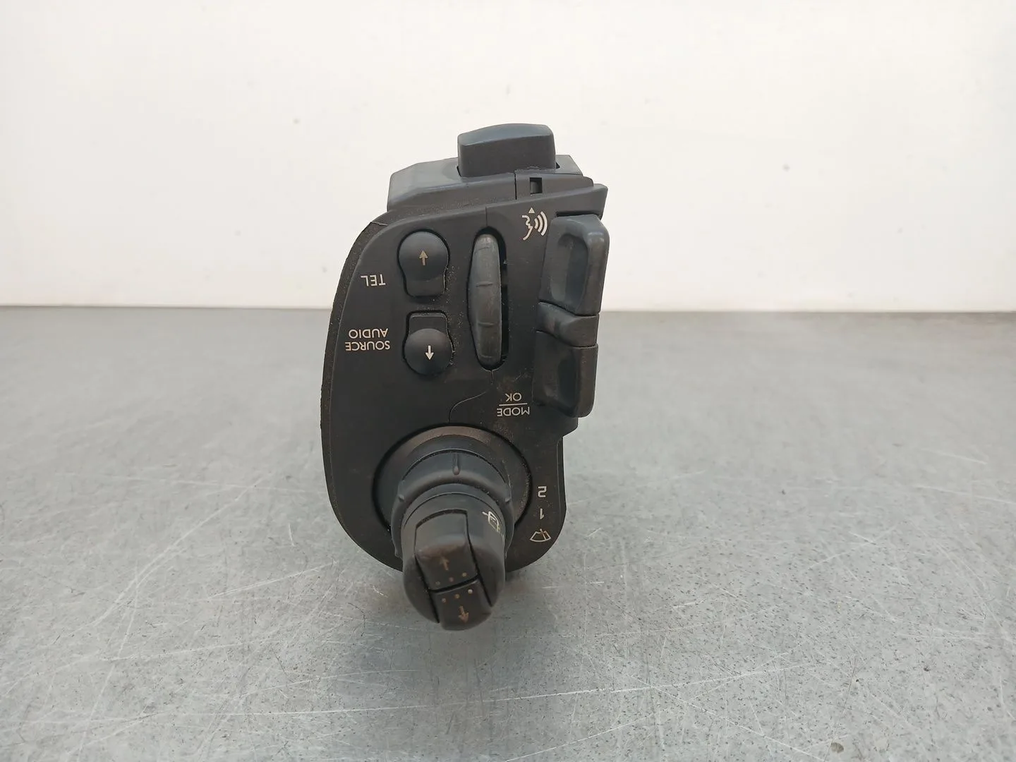 Mando Limpia para Renault Clio Iii (Br0/1, Cr0/1)