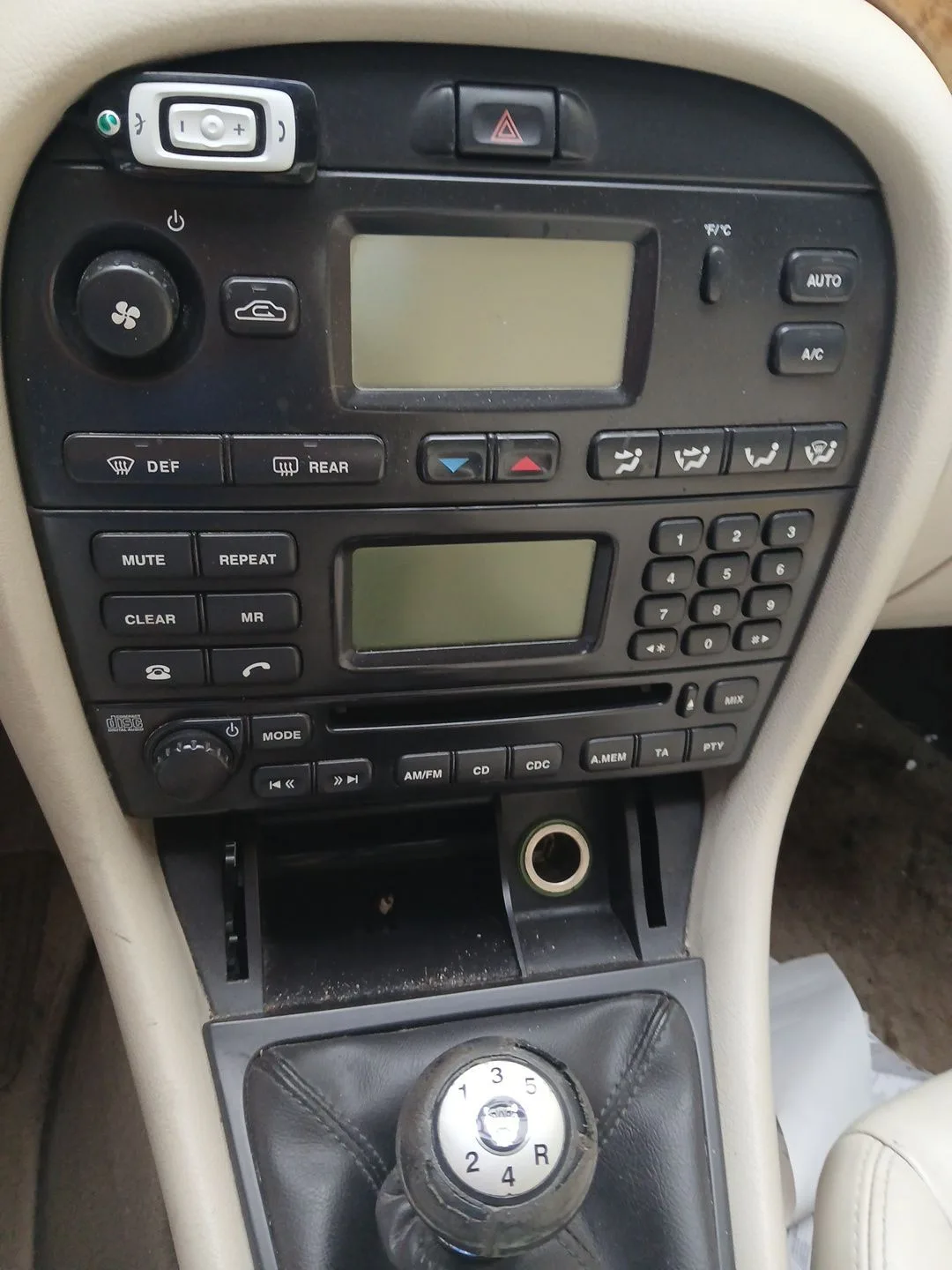 Sistema Audio / Radio Cd para Jaguar X-Type