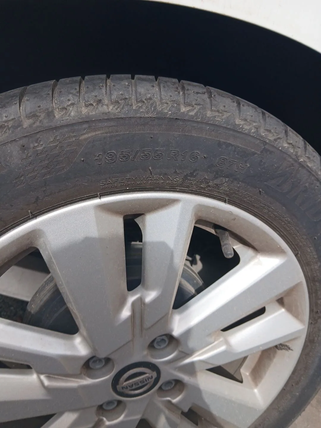 Llanta Trasera Derecha para Nissan Micra V (K14)