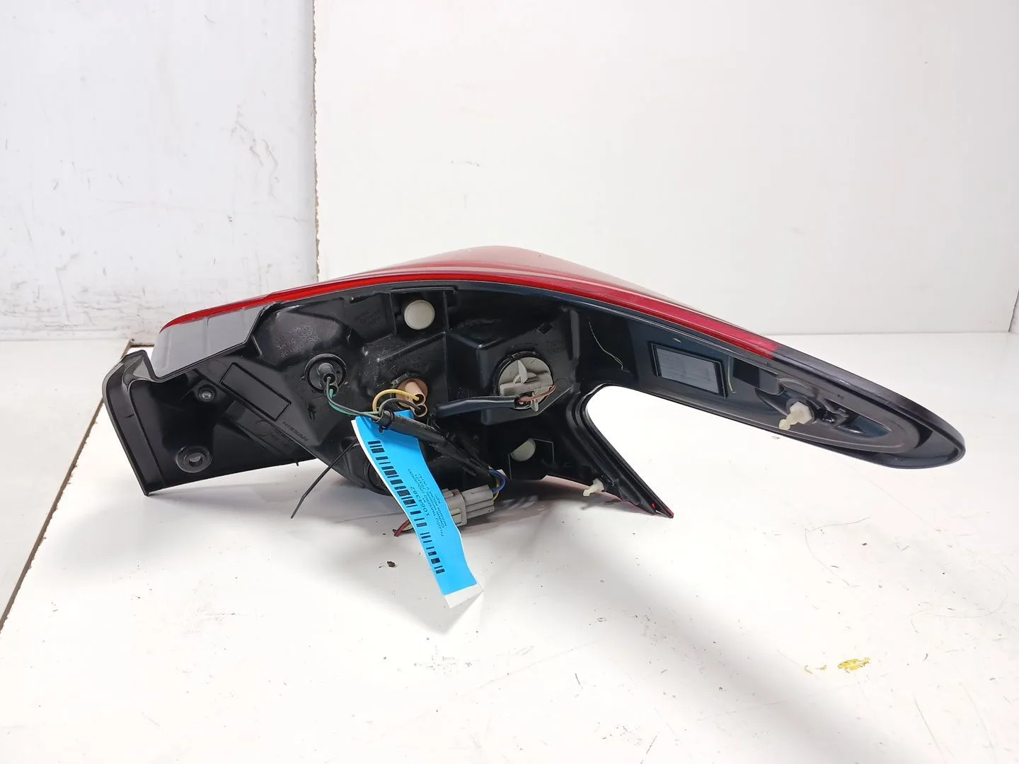 Piloto Trasero Izquierdo para Nissan Micra V (K14)