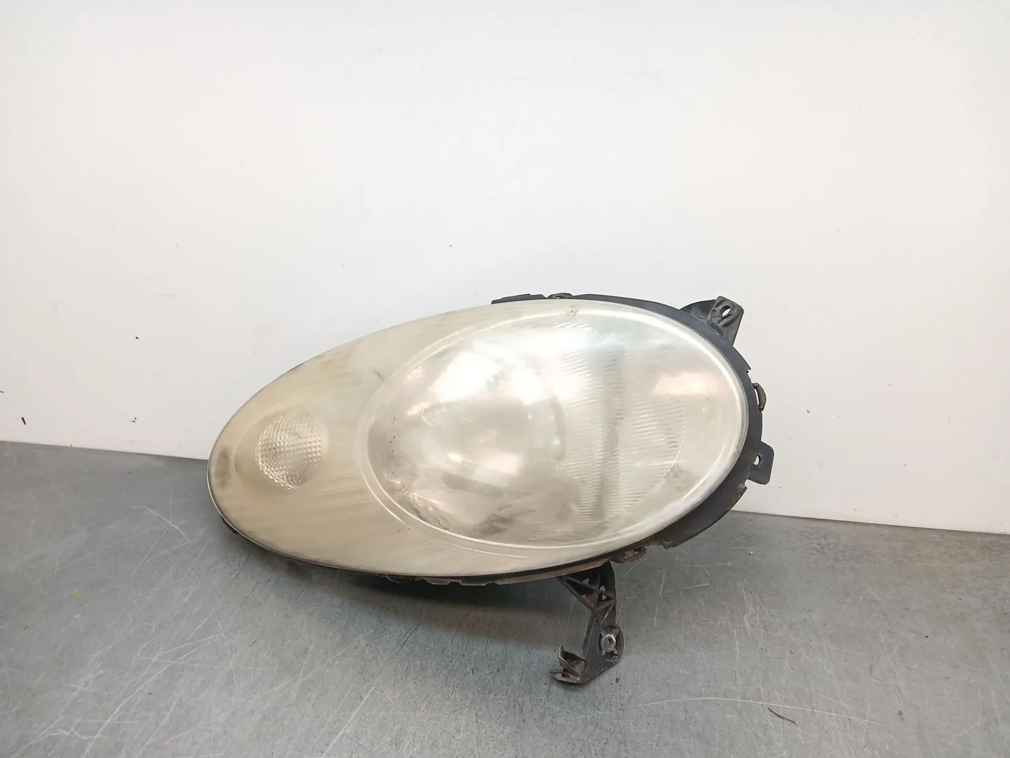 Faro Derecho para Nissan Micra Iii (K12)