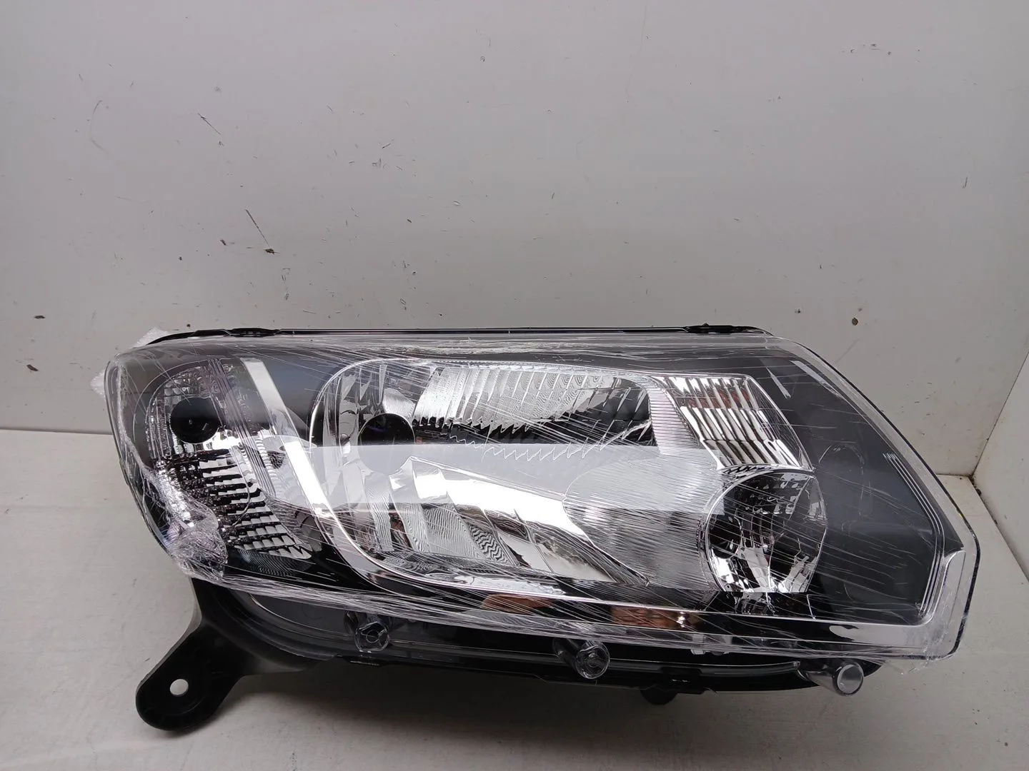 Faro Derecho para Dacia Sandero Ii (B8_)