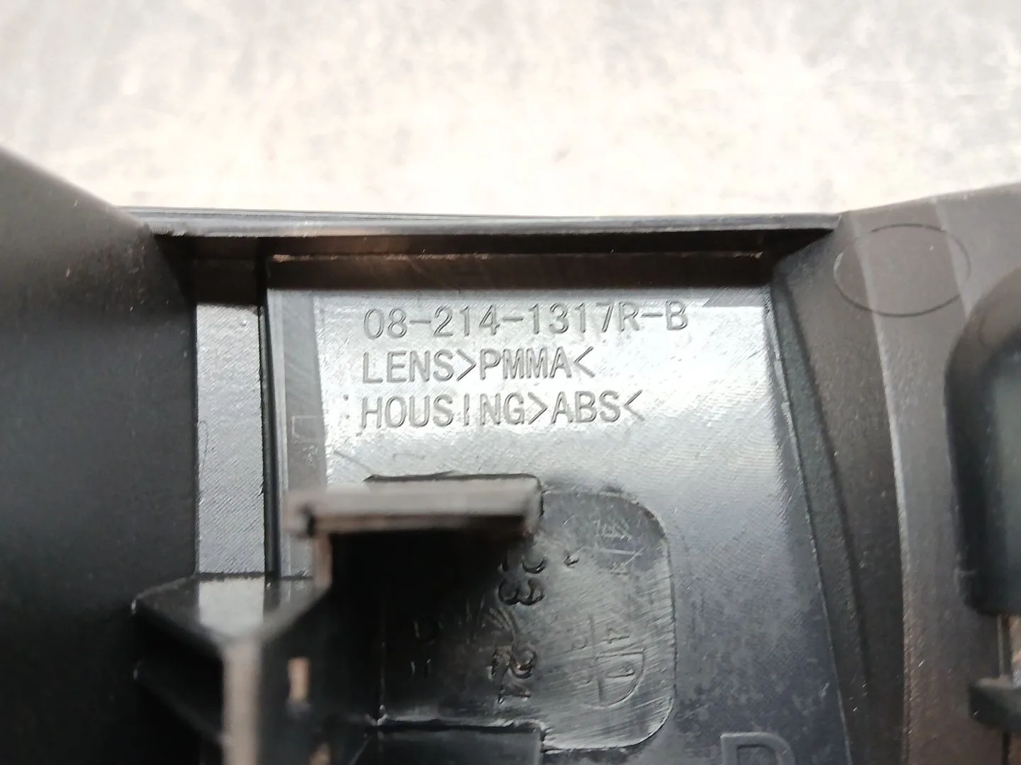 Piloto Trasero Derecho Paragolpes para Mitsubishi Montero (V60/V70)