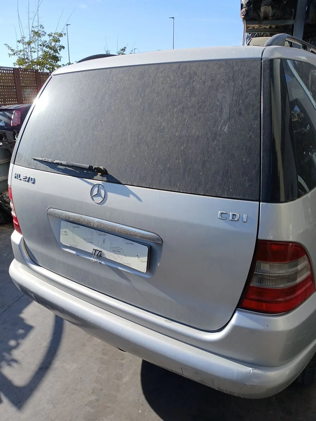 Porton Trasero para Mercedes-Benz Clase M (W163)
