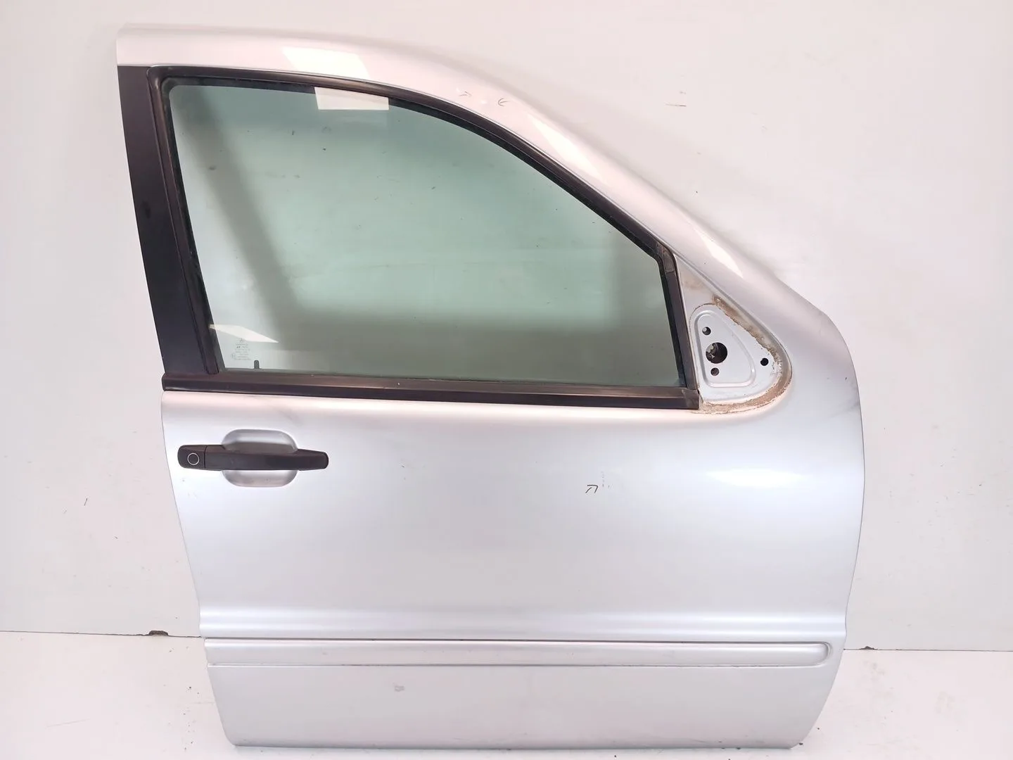 Puerta Delantera Derecha para Mercedes-Benz Clase M (W163)