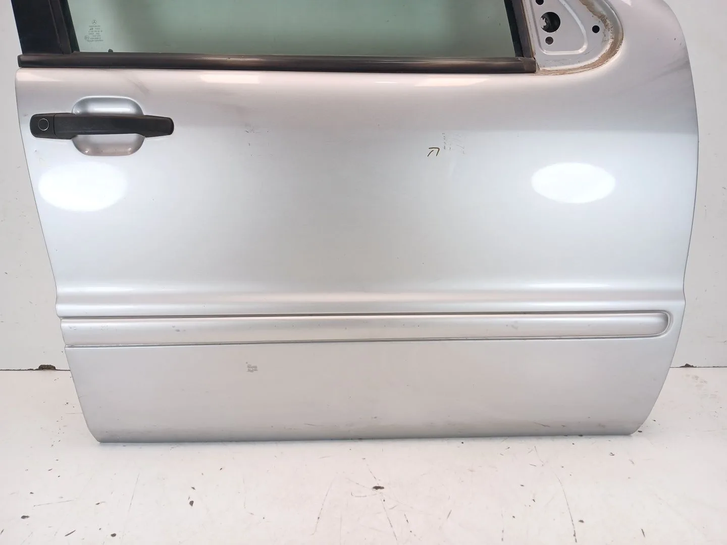 Puerta Delantera Derecha para Mercedes-Benz Clase M (W163)