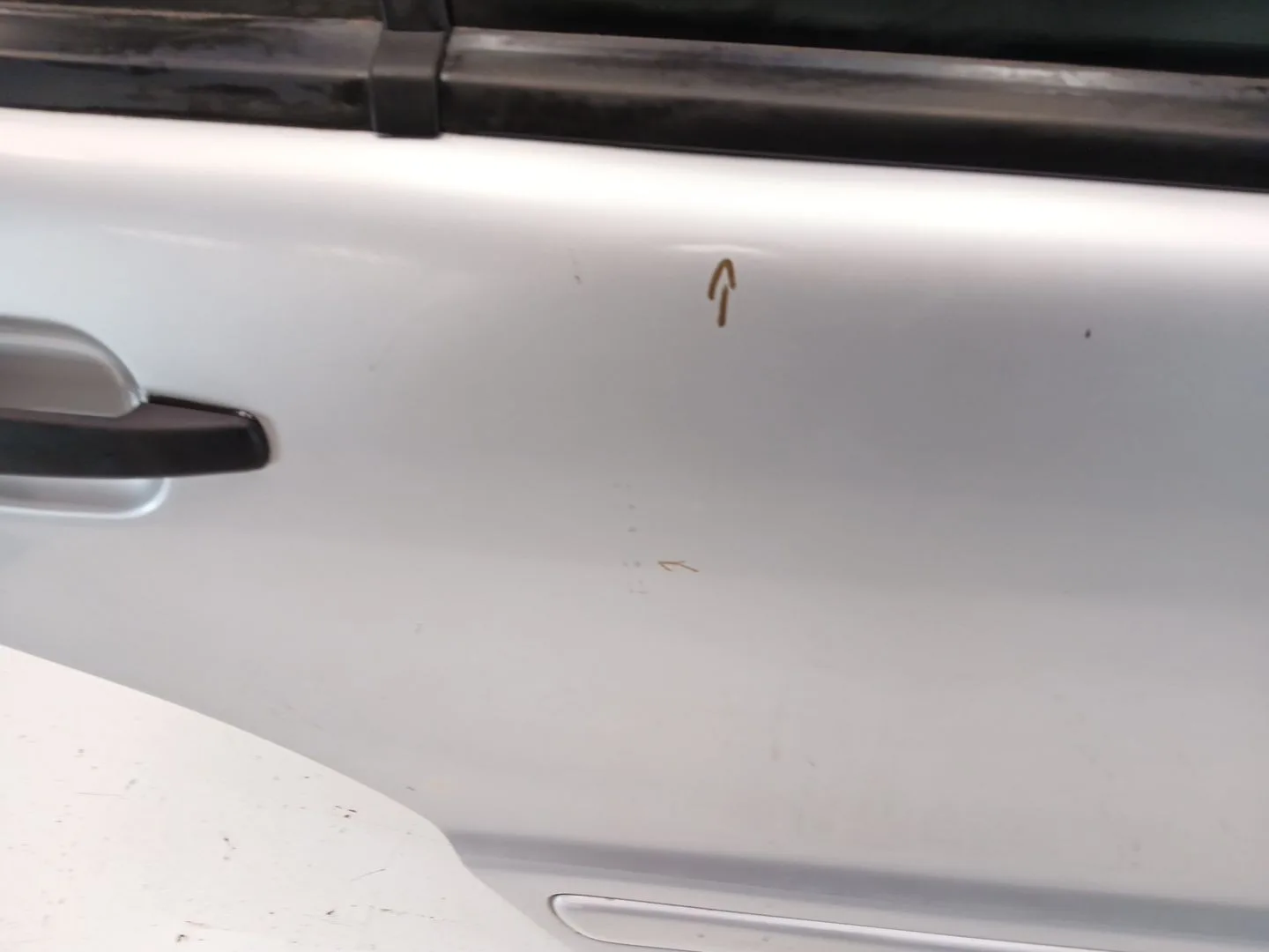 Puerta Trasera Derecha para Mercedes-Benz Clase M (W163)