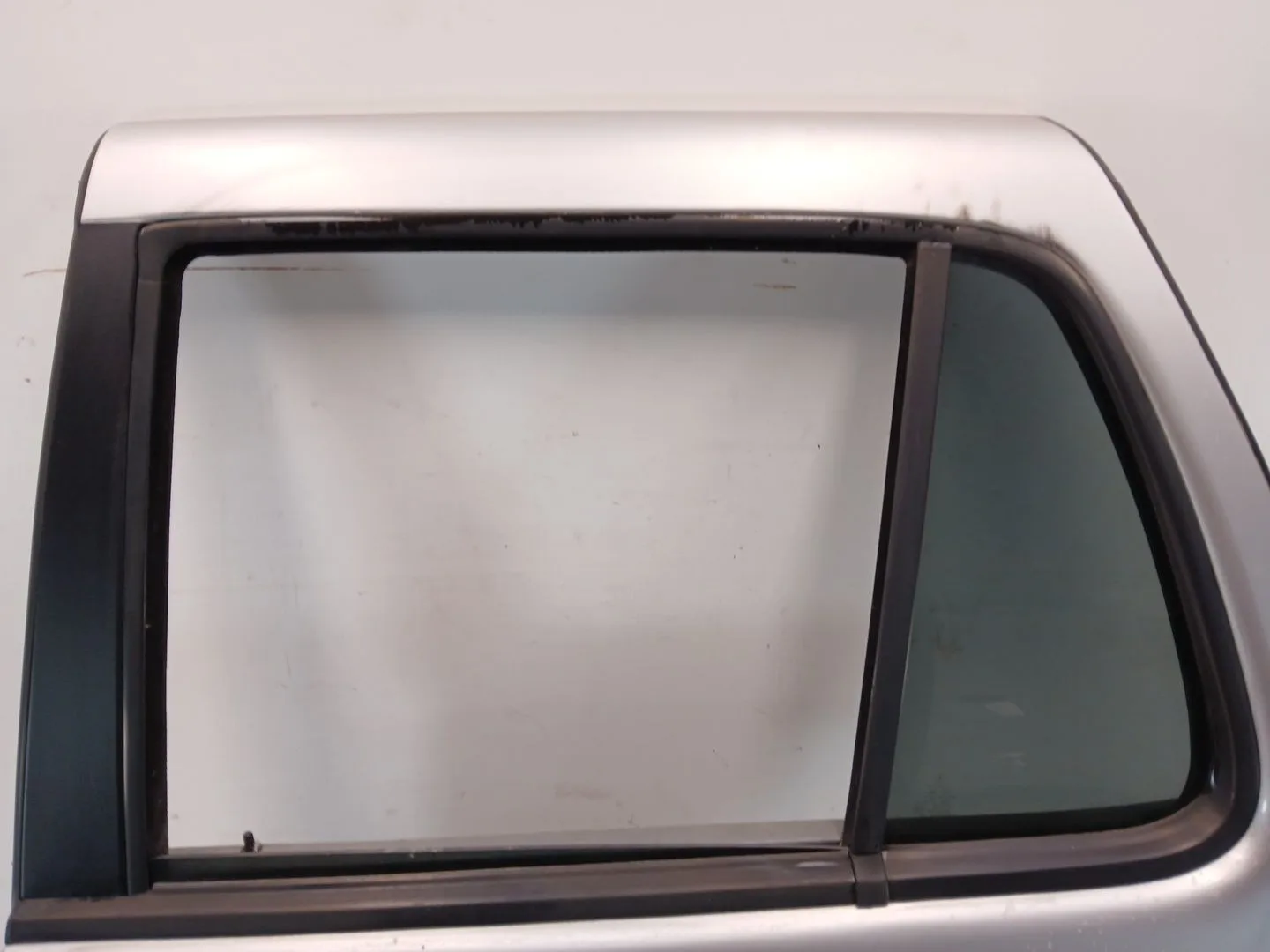 Puerta Trasera Izquierda para Mercedes-Benz Clase M (W163)