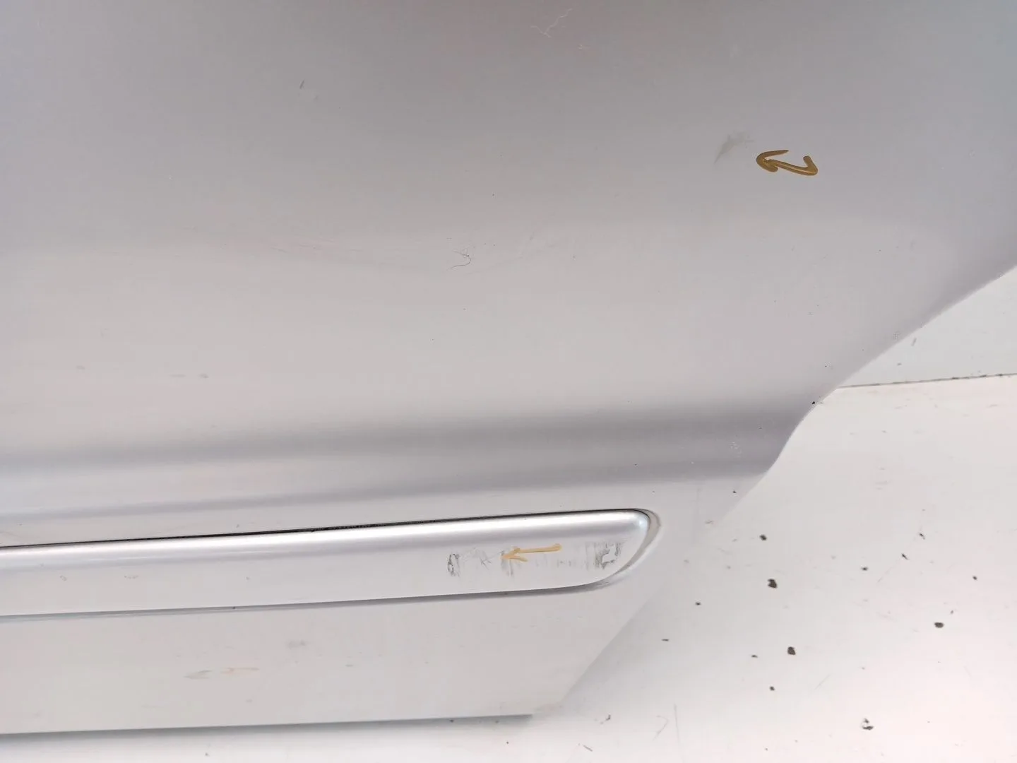 Puerta Trasera Izquierda para Mercedes-Benz Clase M (W163)