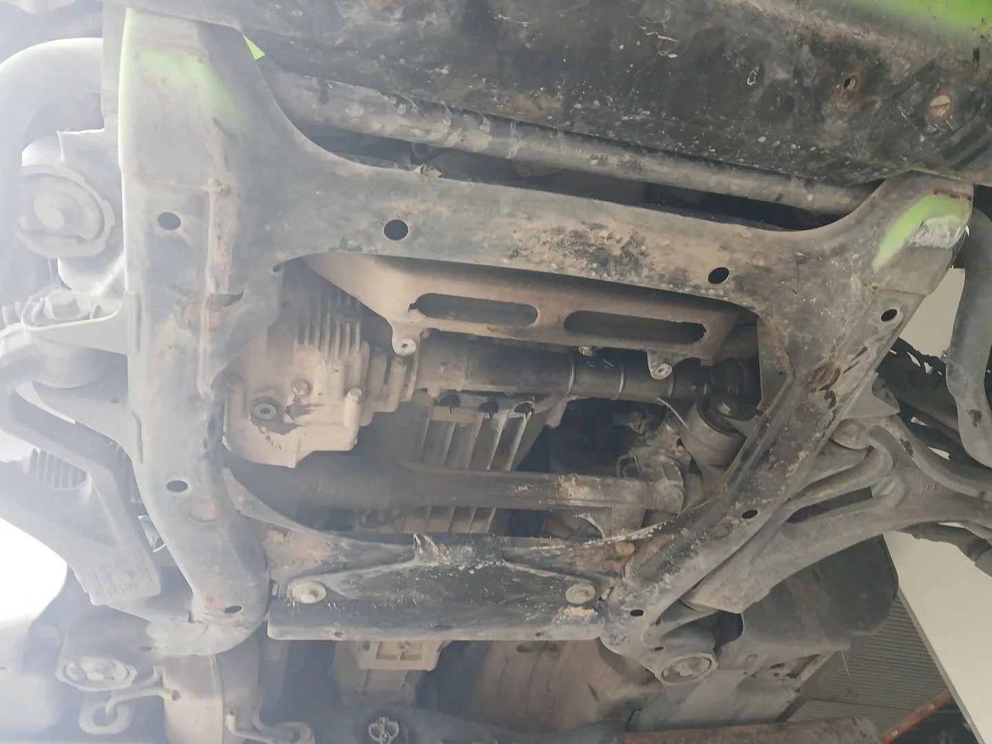 Puente Delantero para Porsche Cayenne (9Pa)