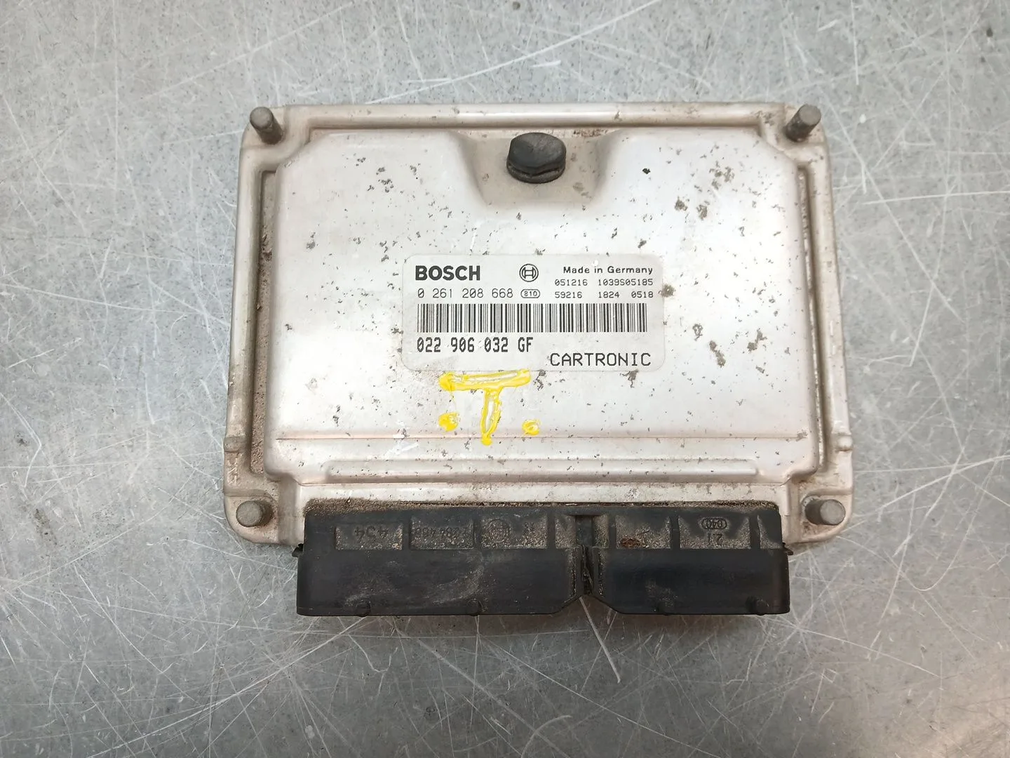 Centralita Motor Uce para Porsche Cayenne (9Pa)