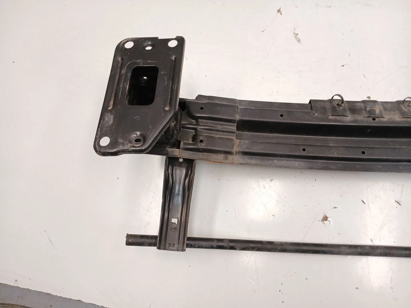 Refuerzo Paragolpes Delantero para Hyundai I40 I Cw (Vf)