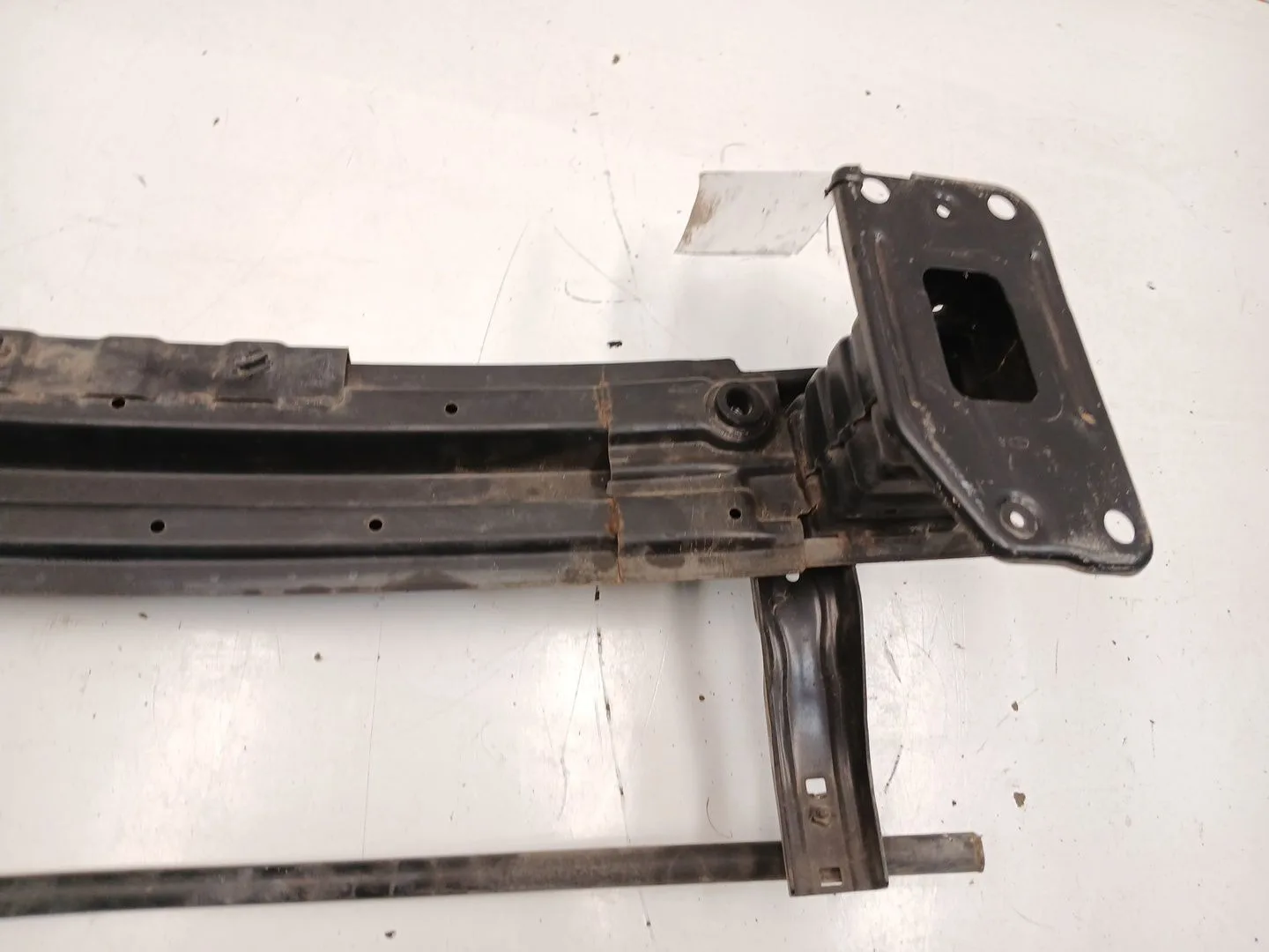 Refuerzo Paragolpes Delantero para Hyundai I40 I Cw (Vf)