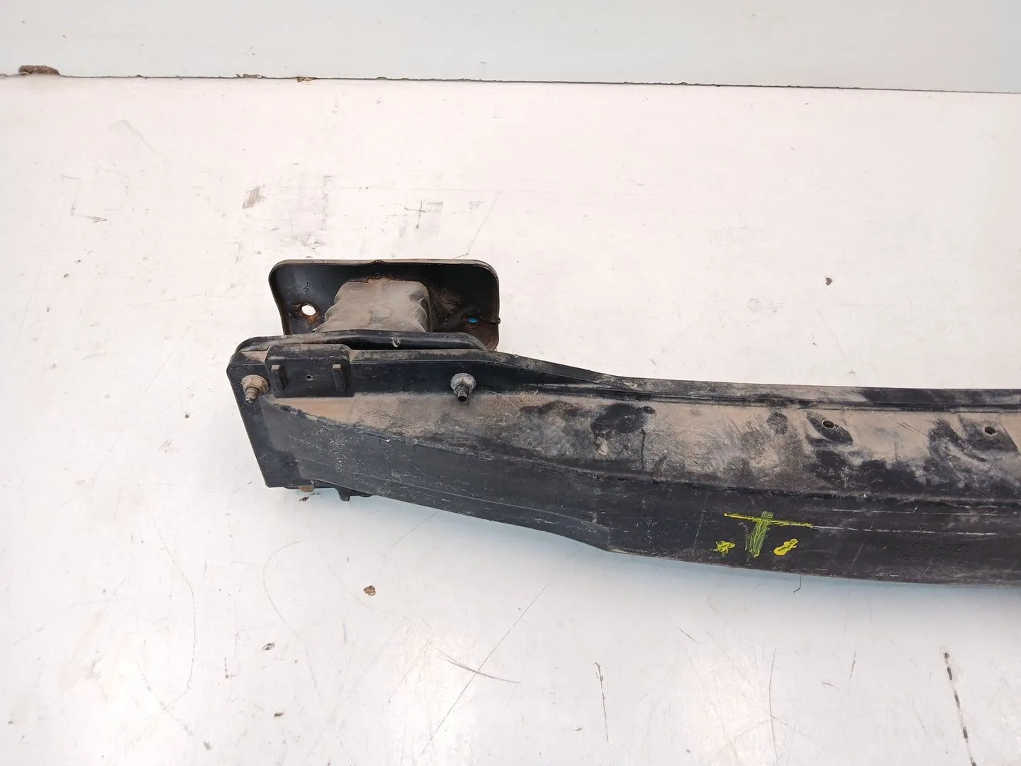 Refuerzo Paragolpes Trasero para Hyundai I40 I Cw (Vf)