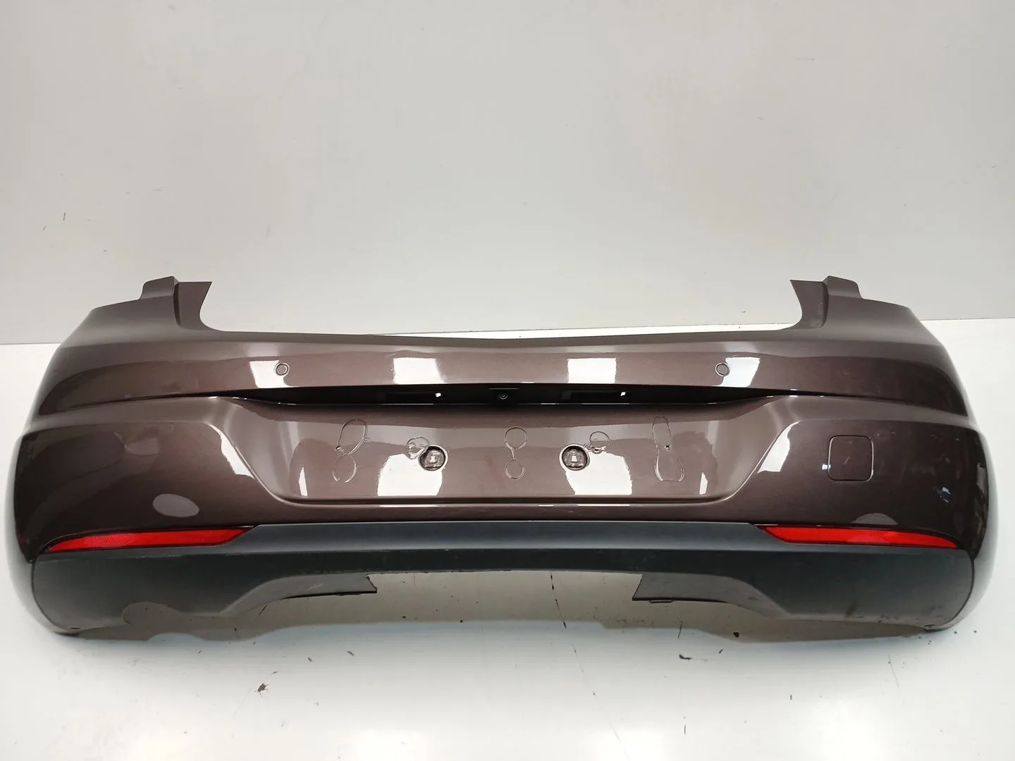 Paragolpes Trasero para Opel Astra K (B16)