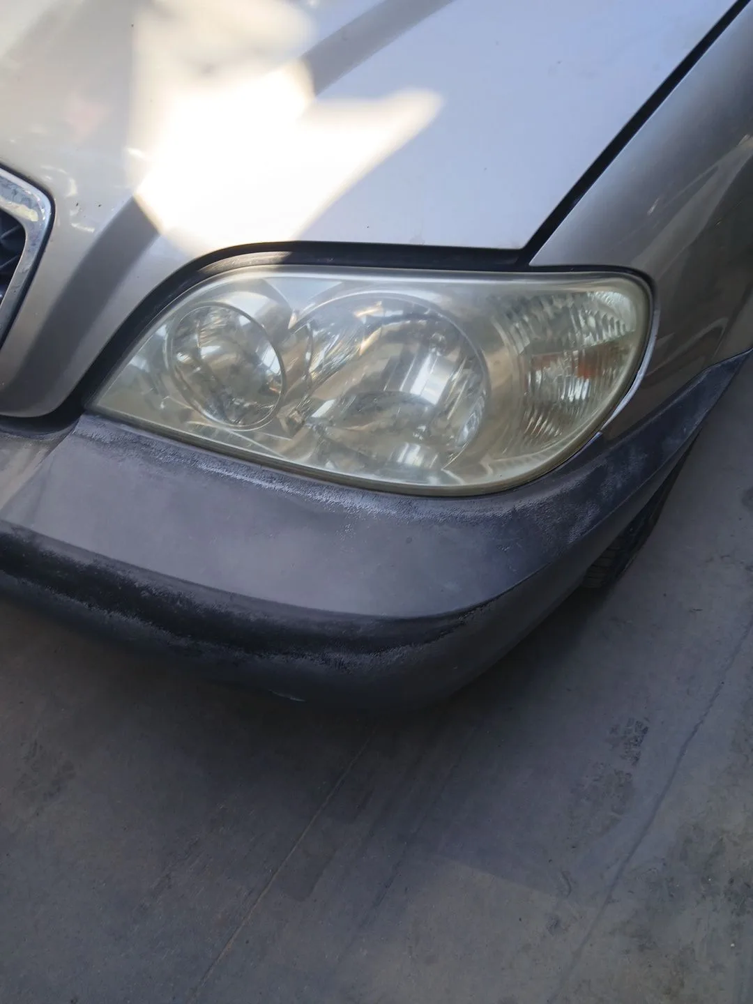 Faro Izquierdo para Kia Carnival Ii (Gq)