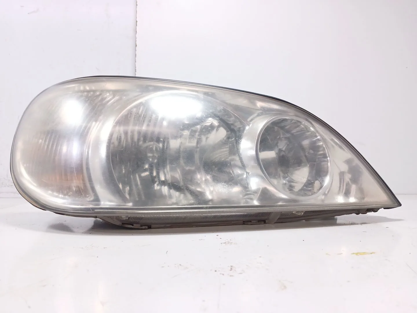 Faro Derecho para Kia Carnival Ii (Gq)