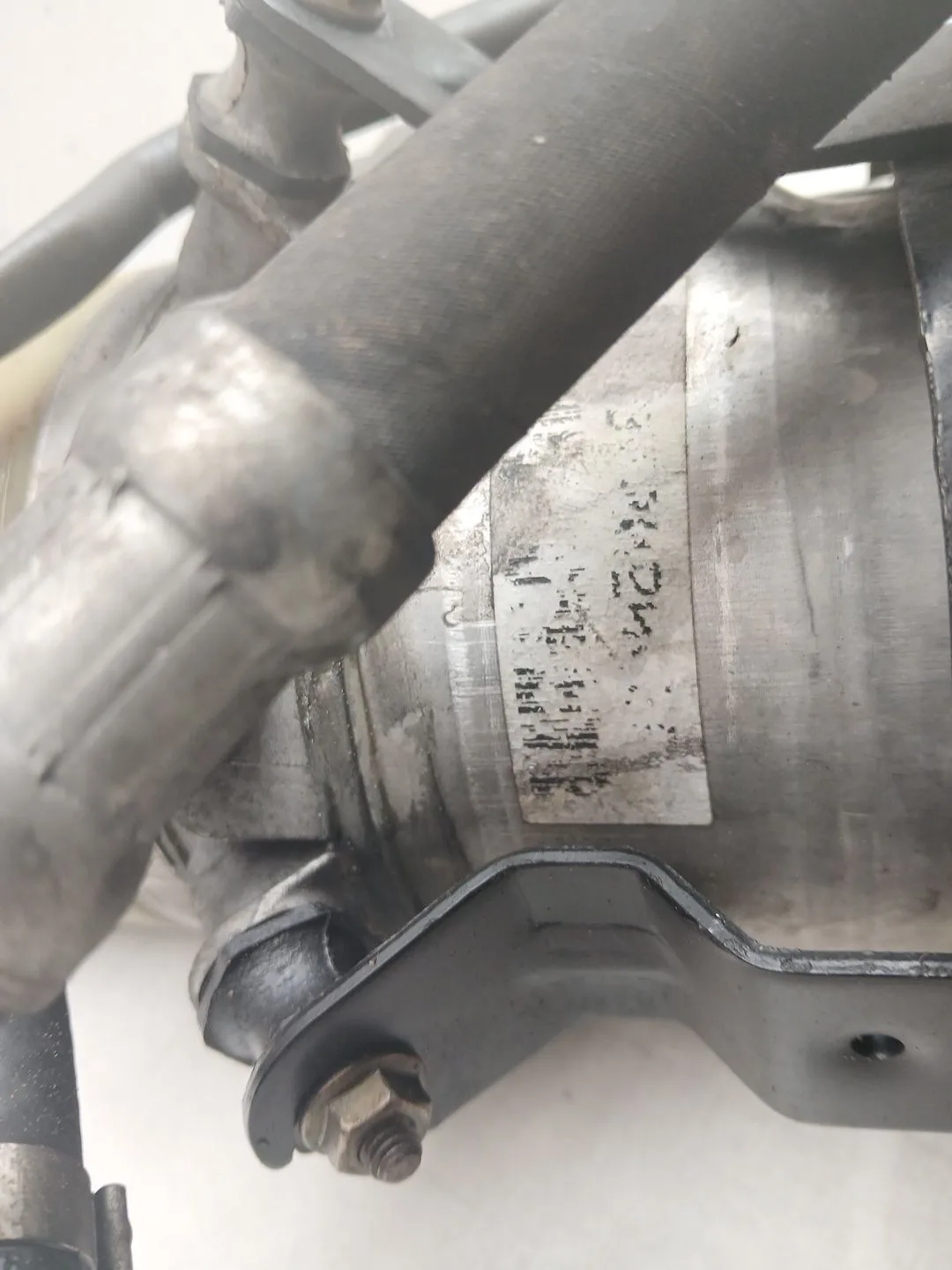 Bomba Direccion para Opel Zafira A Monospace (T98)