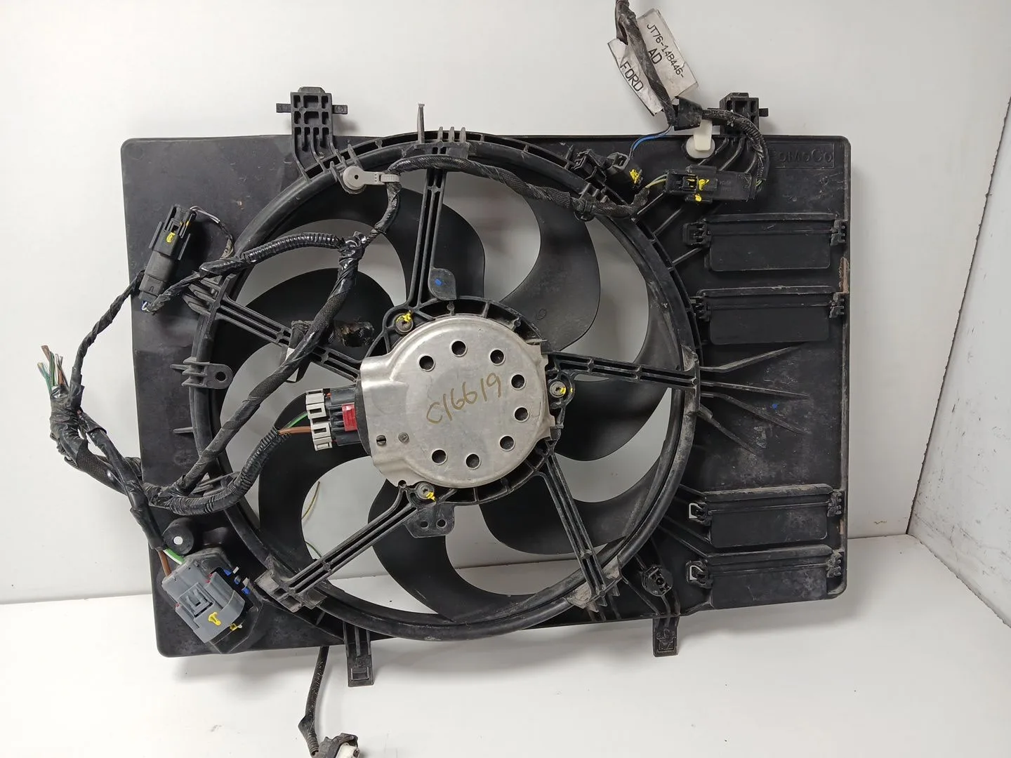 Electroventilador para Ford Transit Courier