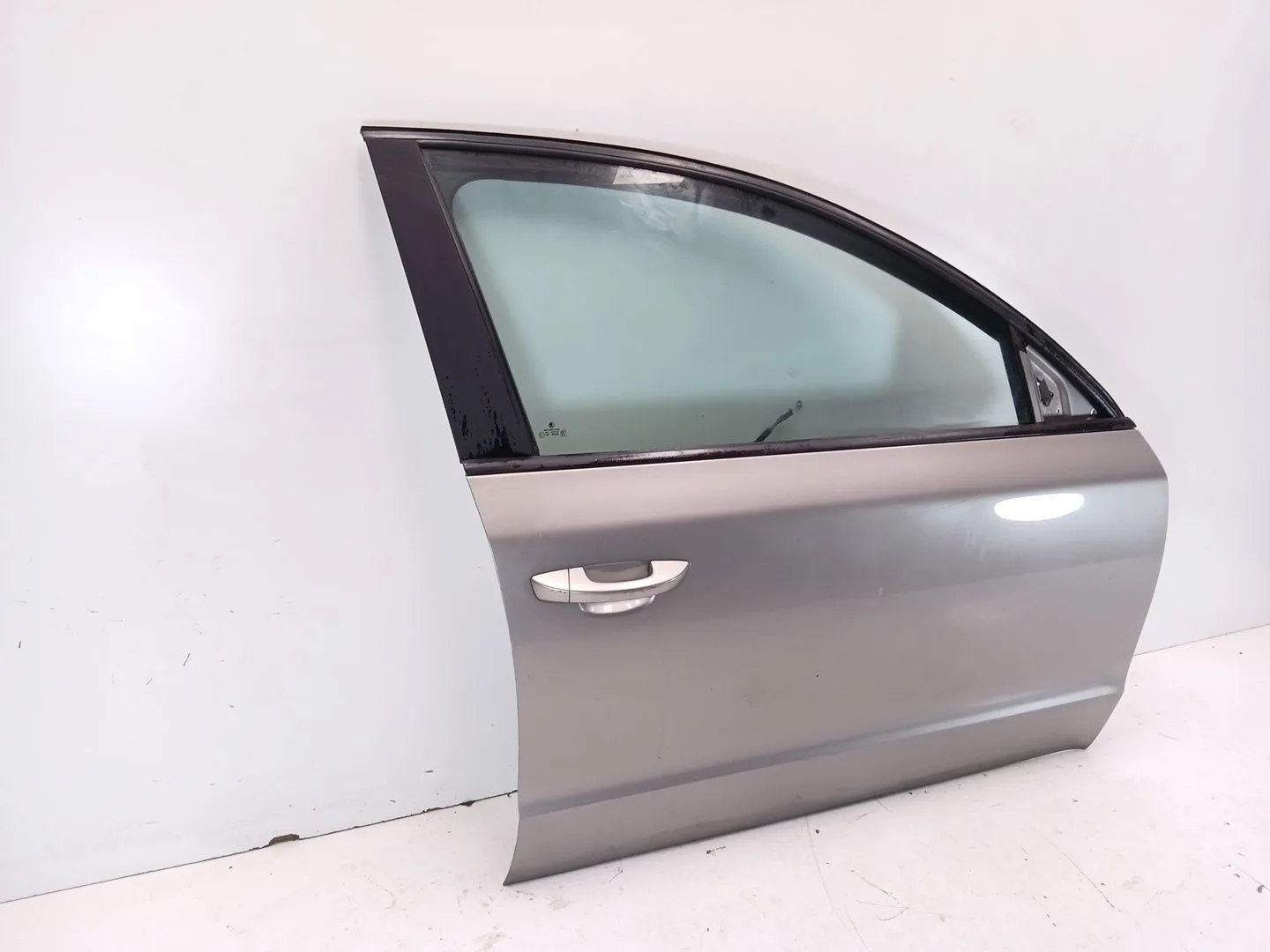 Puerta Delantera Derecha para Skoda Superb Ii (3T4)