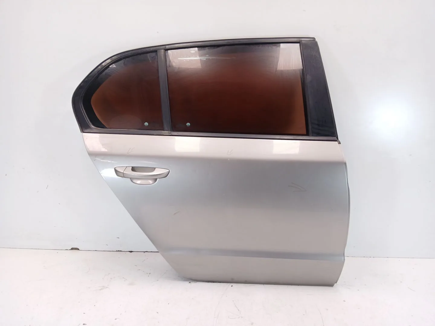 Puerta Trasera Derecha para Skoda Superb Ii (3T4)