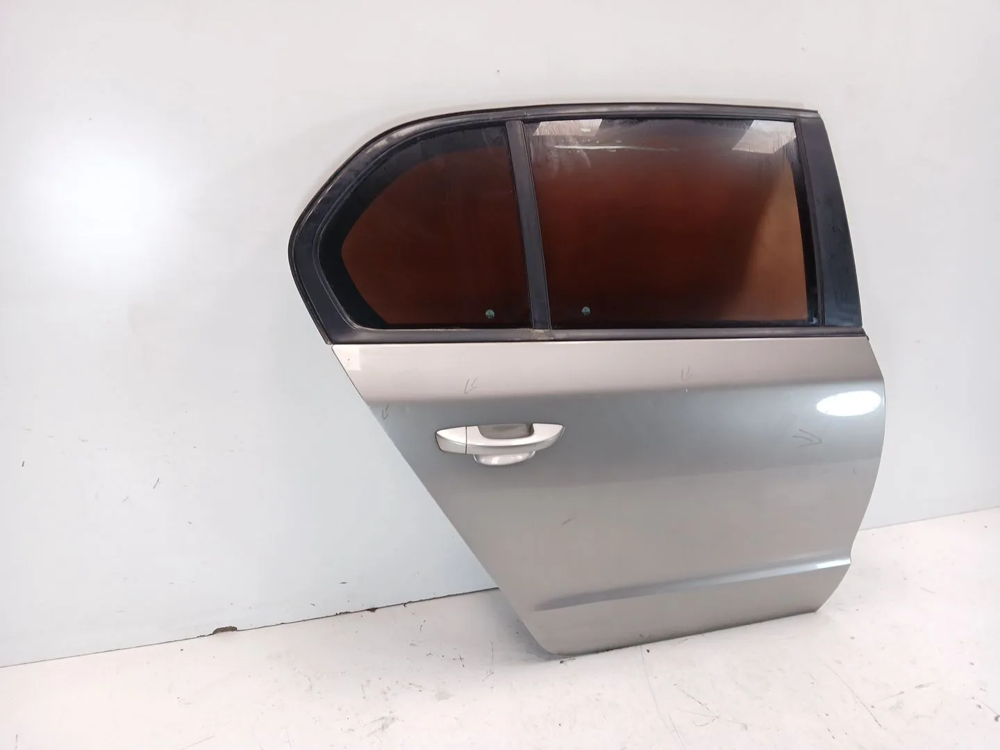 Puerta Trasera Derecha para Skoda Superb Ii (3T4)