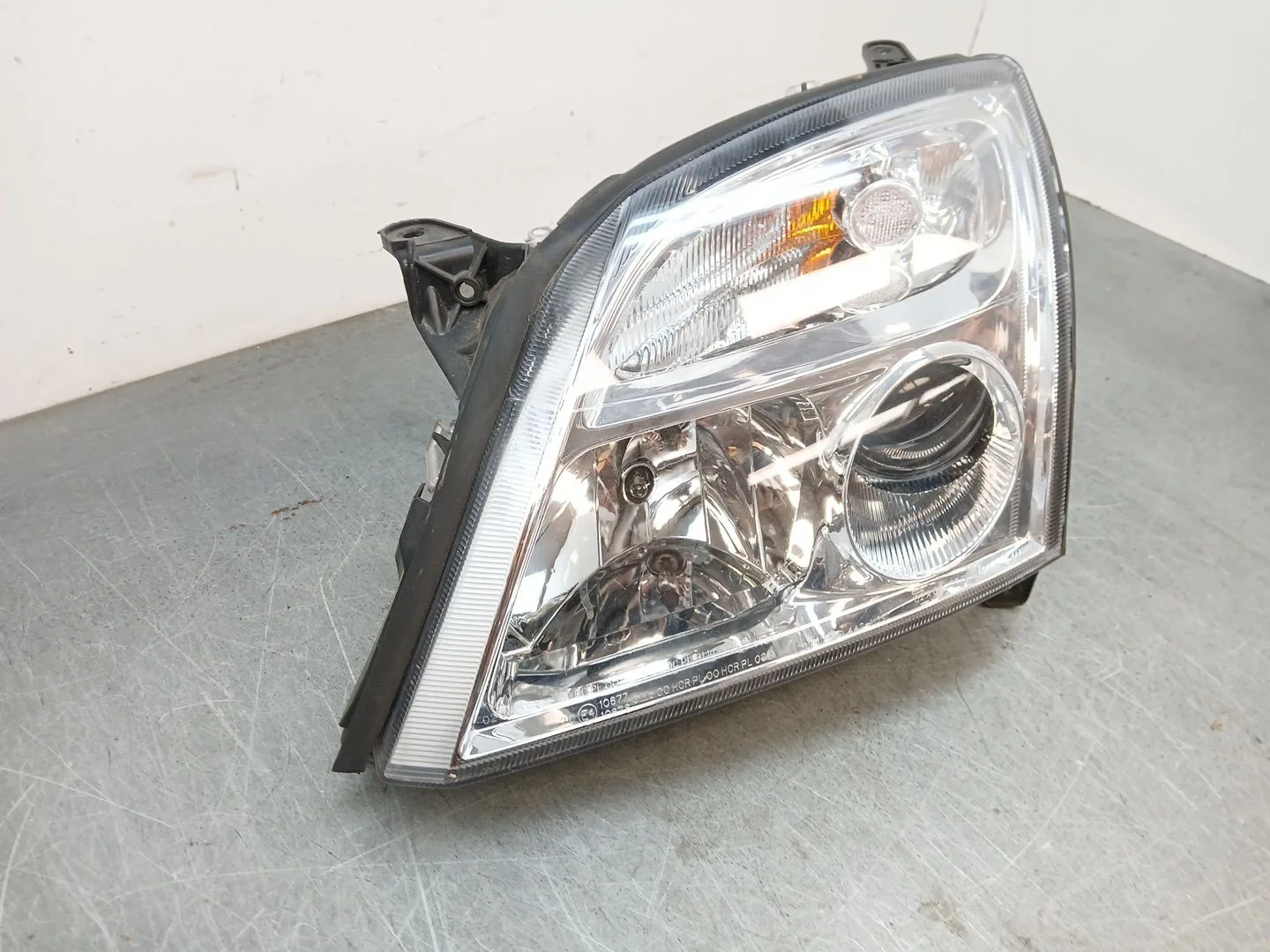 Faro Izquierdo para Opel Signum Hatchback (Z03)