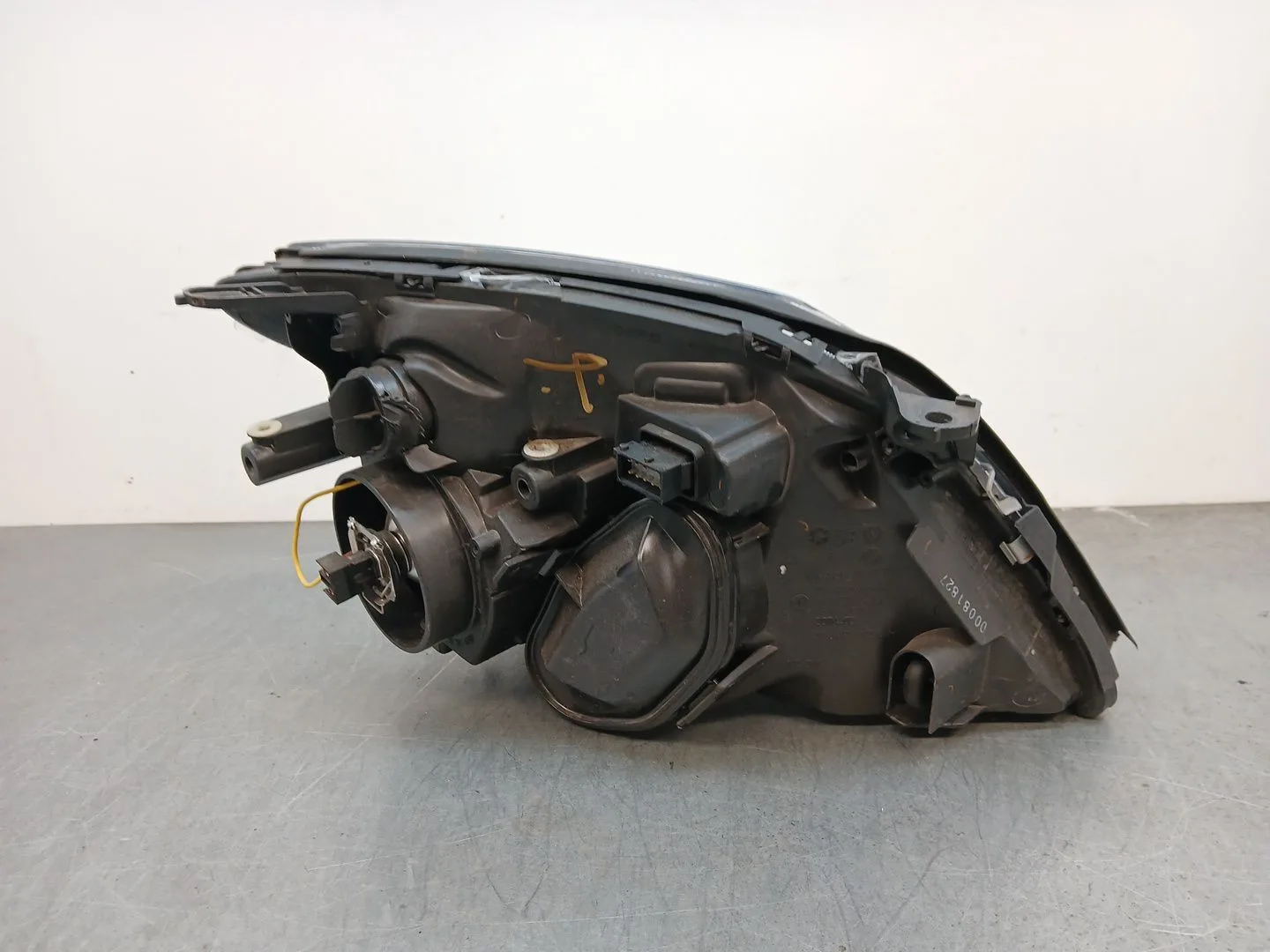Faro Izquierdo para Opel Signum Hatchback (Z03)