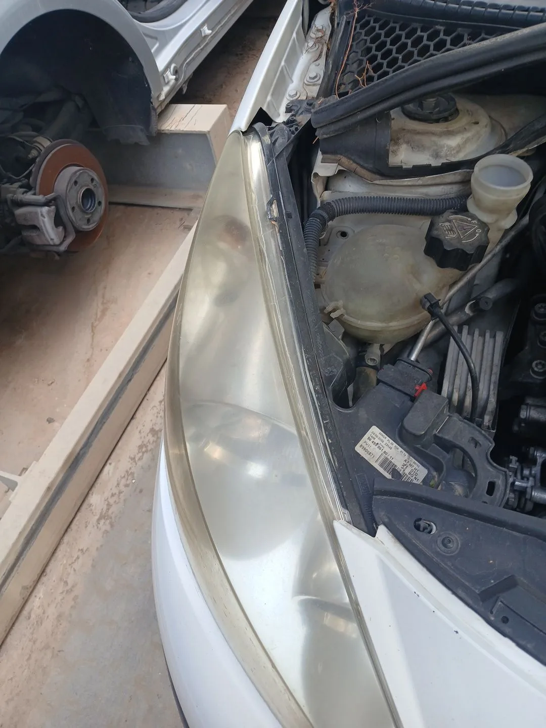 Faro Derecho para Peugeot 207/207+ (Wa_, Wc_)