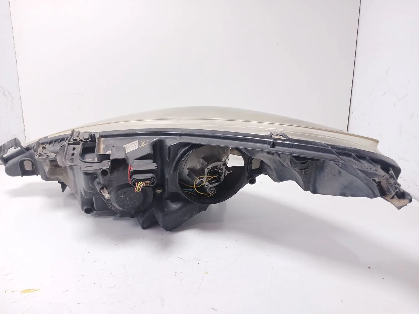 Faro Derecho para Peugeot 207/207+ (Wa_, Wc_)