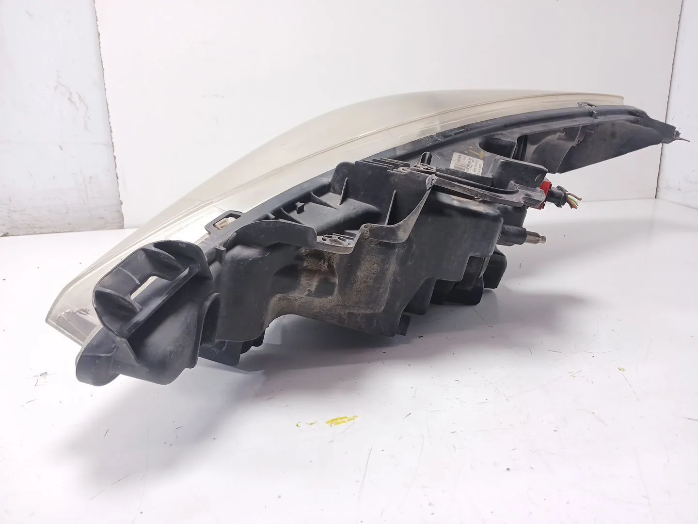 Faro Derecho para Peugeot 207/207+ (Wa_, Wc_)