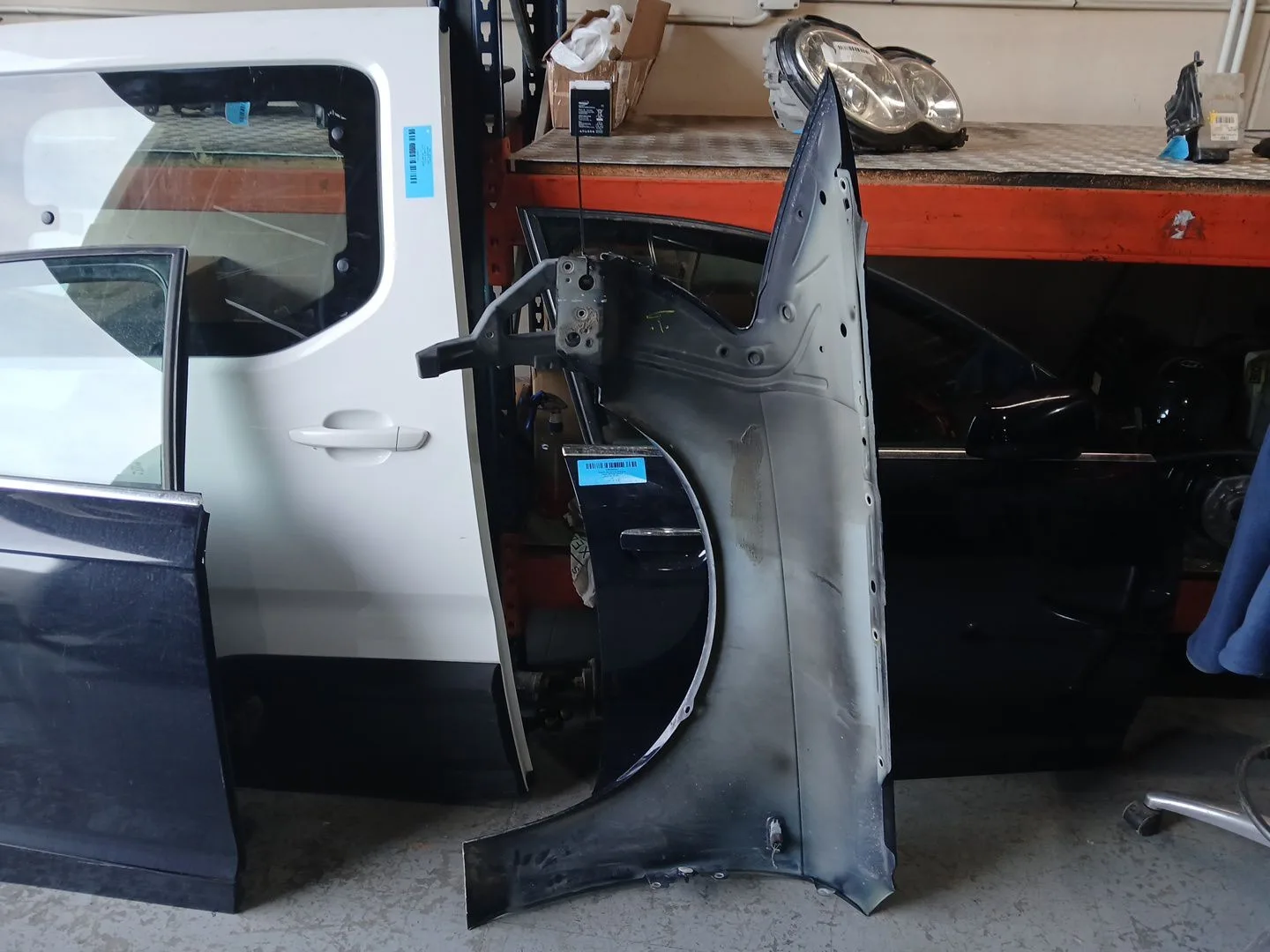 Aleta Delantera Derecha para Audi A6 C6 (4F2)