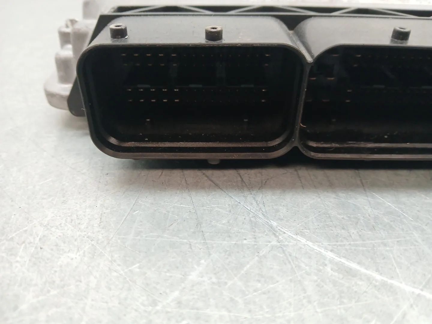 Centralita Motor Uce para Audi A6 C6 (4F2)