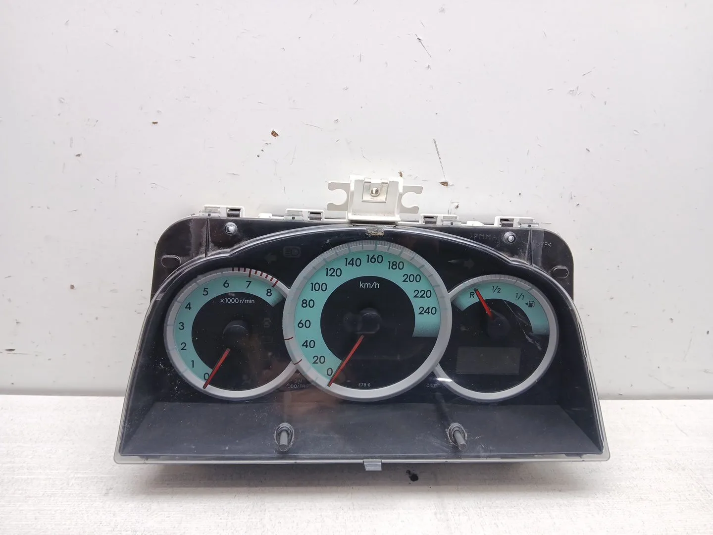 Cuadro Instrumentos para Toyota Corolla Verso (Zer_, Zze12_, R1_)