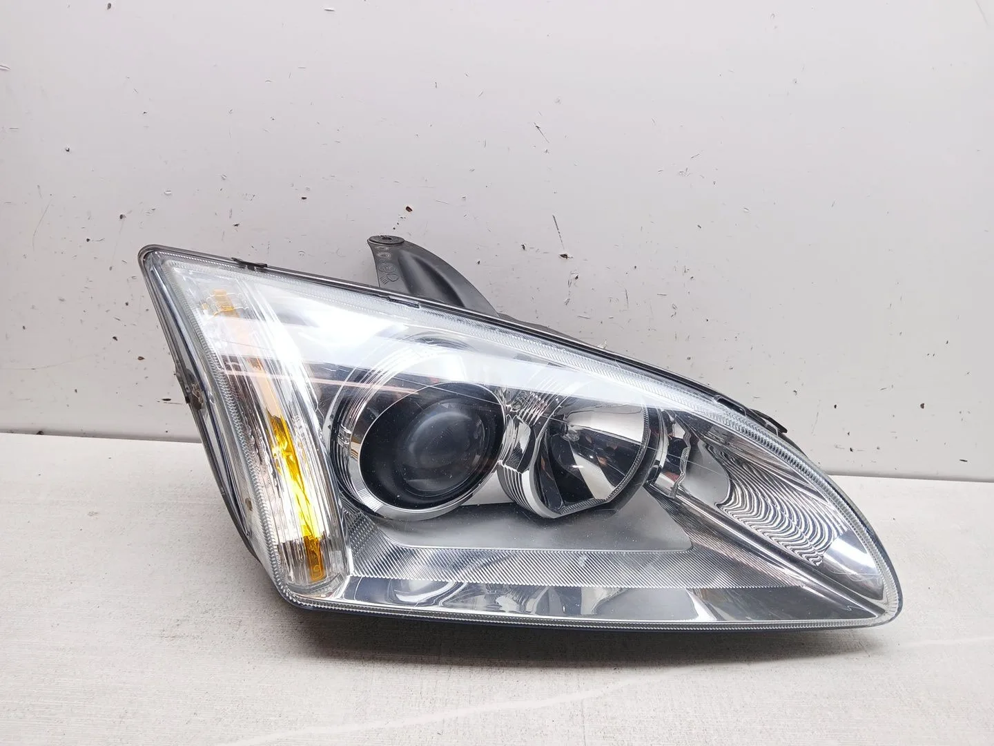 Faro Derecho para Ford Focus Ii Sedan (Db_, Fch, Dh)
