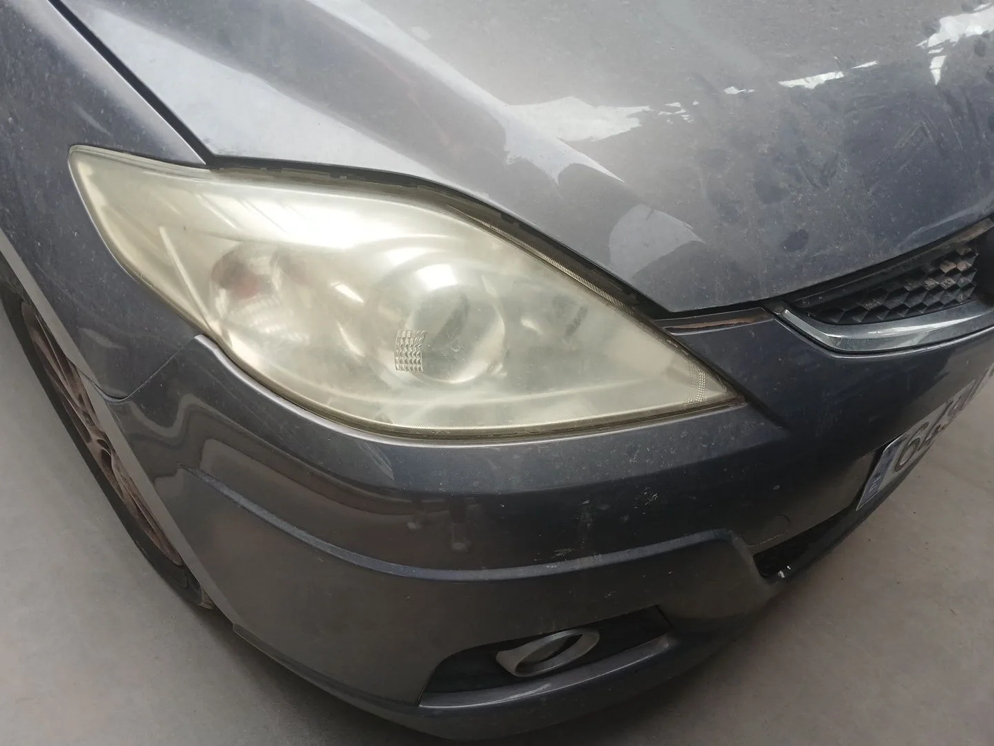 Faro Derecho para Mazda 5 (Cr)