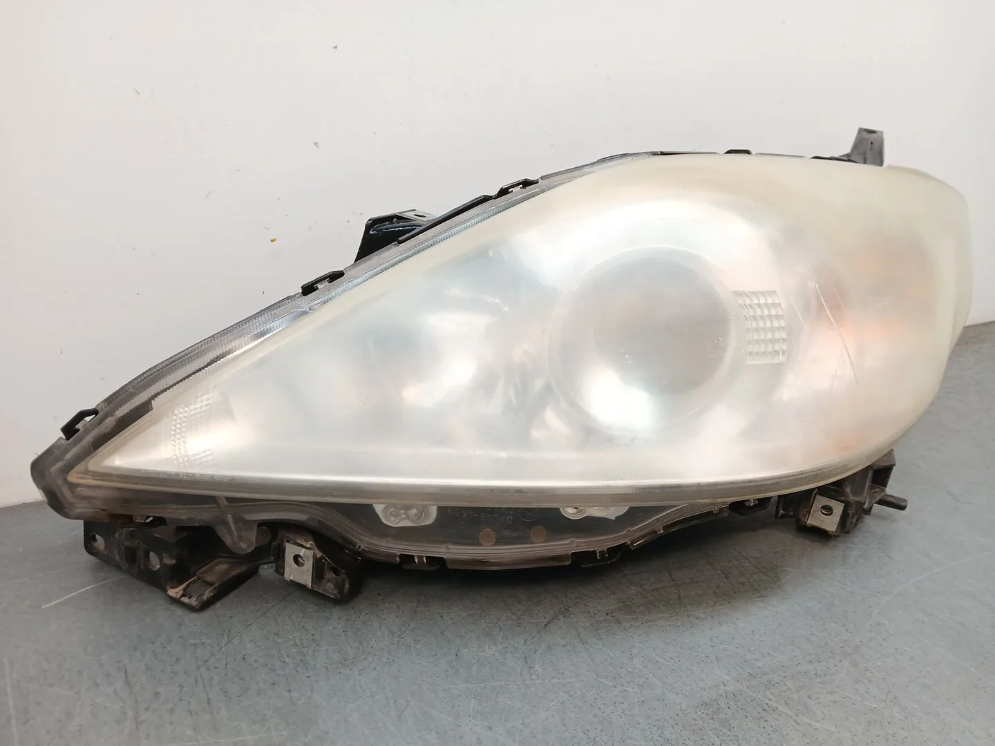 Faro Derecho para Mazda 5 (Cr)