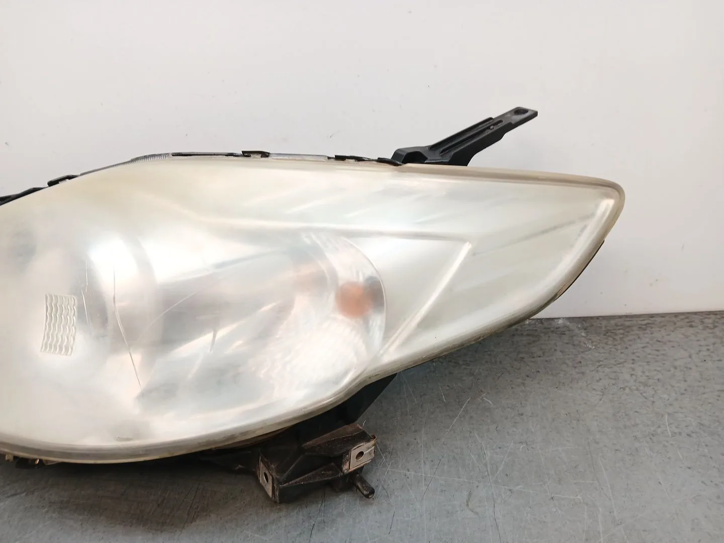 Faro Derecho para Mazda 5 (Cr)