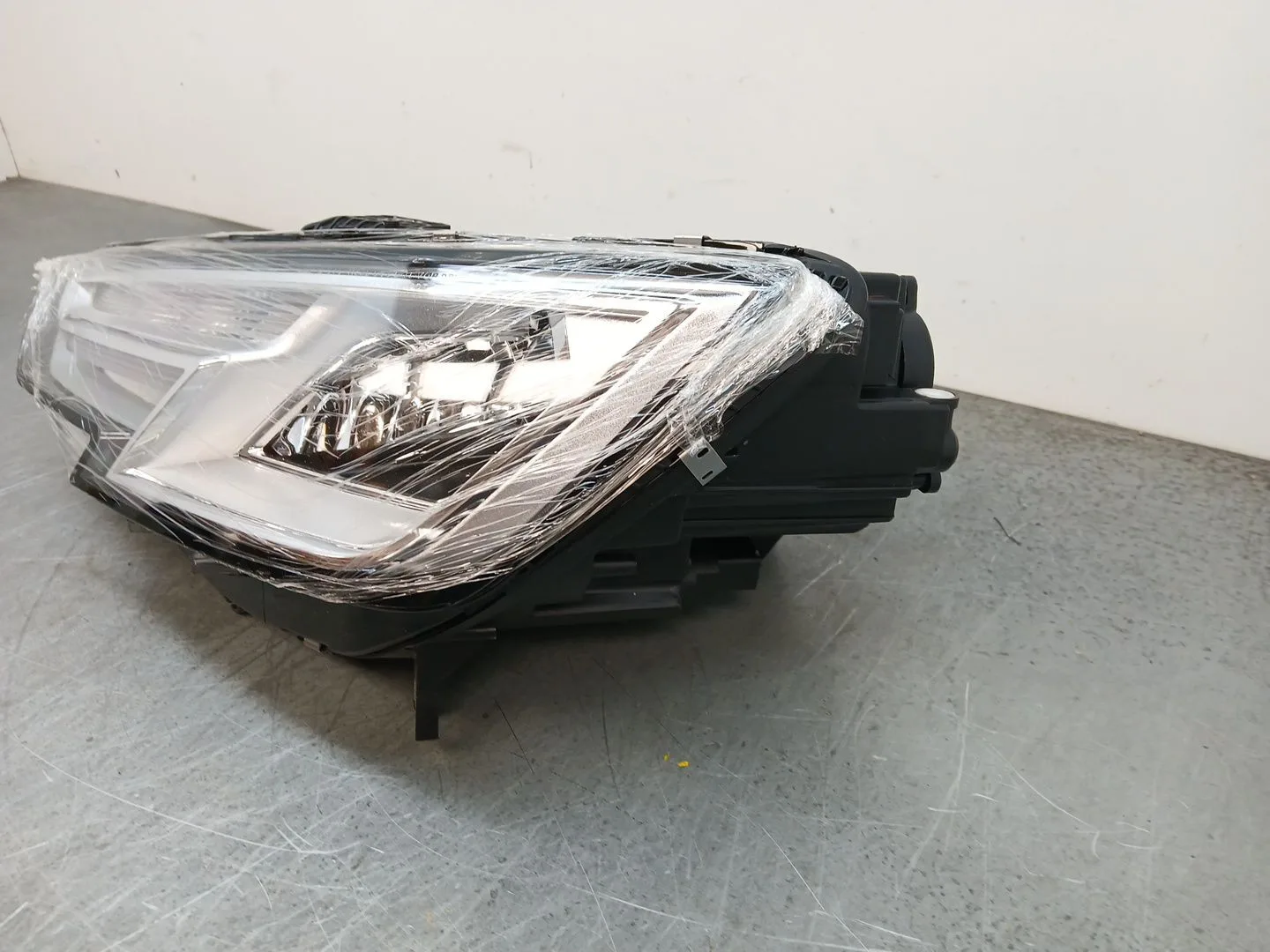 Faro Izquierdo para Audi A4 B9 (8W2, 8Wc)
