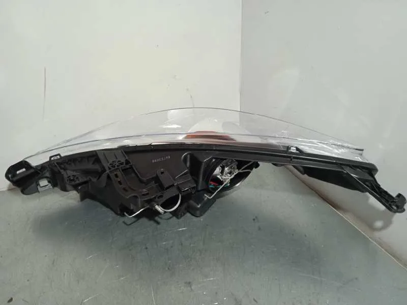 Faro Derecho para Peugeot 207