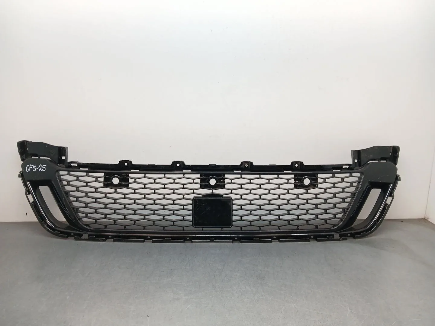 Rejilla Paragolpes Delantero para Land Rover Discovery V Van (L462)