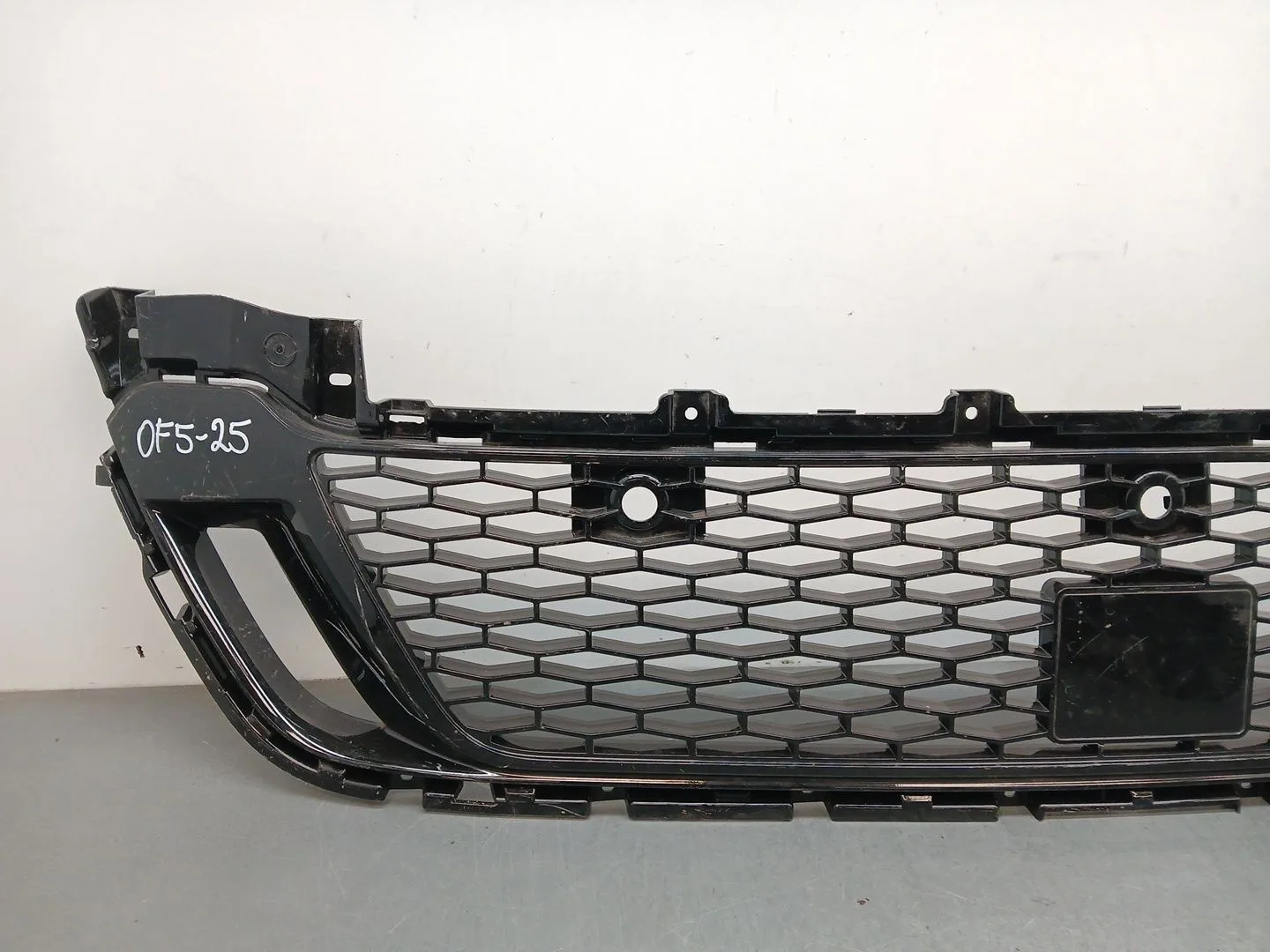 Rejilla Paragolpes Delantero para Land Rover Discovery V Van (L462)
