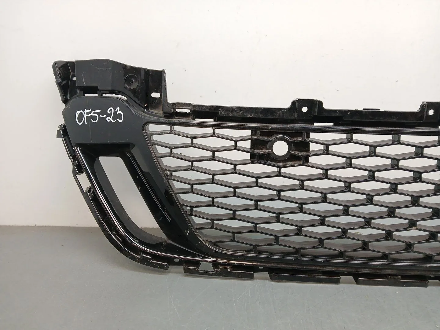 Rejilla Paragolpes Delantero para Land Rover Discovery V Van (L462)
