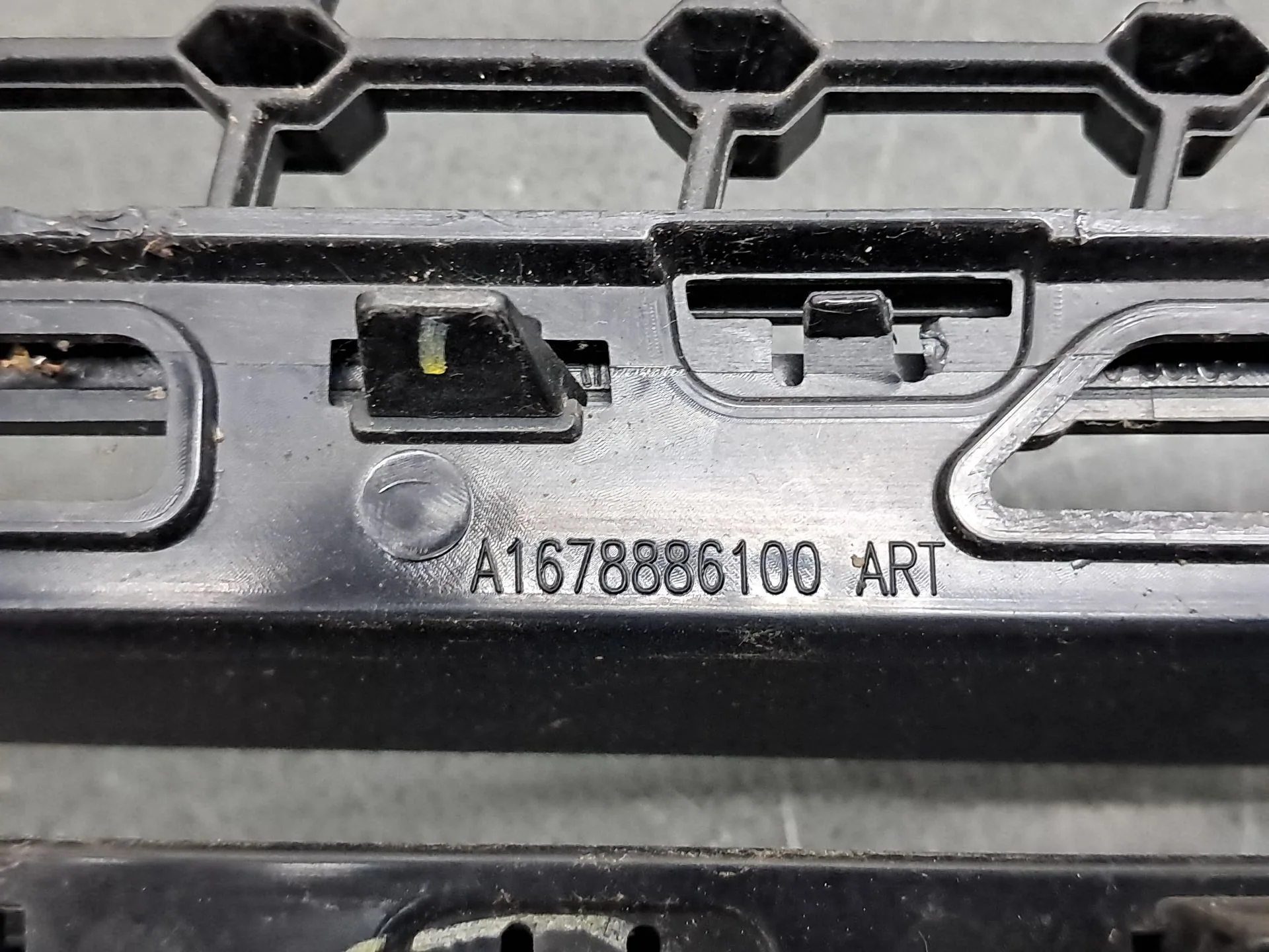 Rejilla Delantera para Mercedes-Benz Gle (V167)